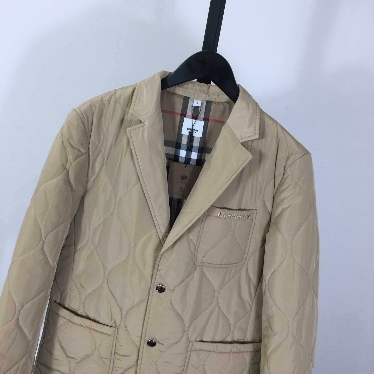 Burberry Jacket - DesignerGu