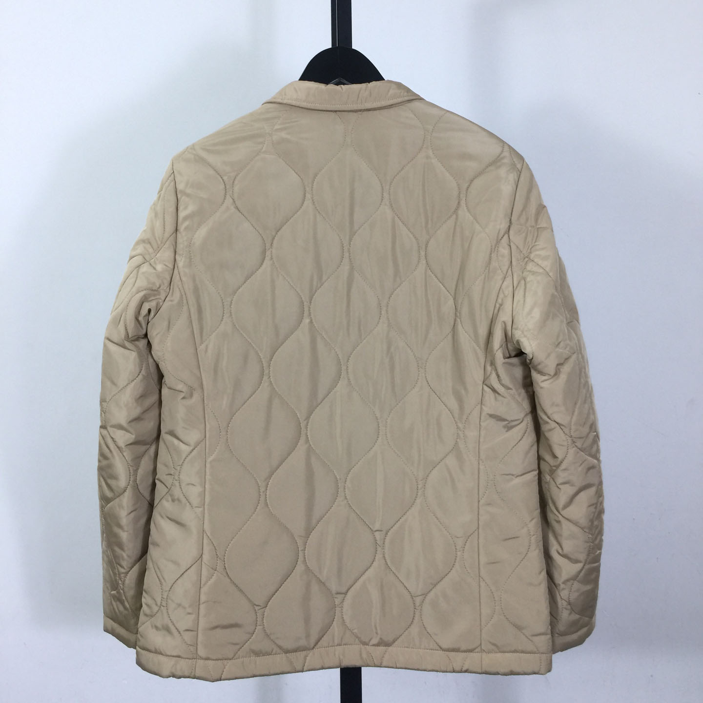 Burberry Jacket - DesignerGu