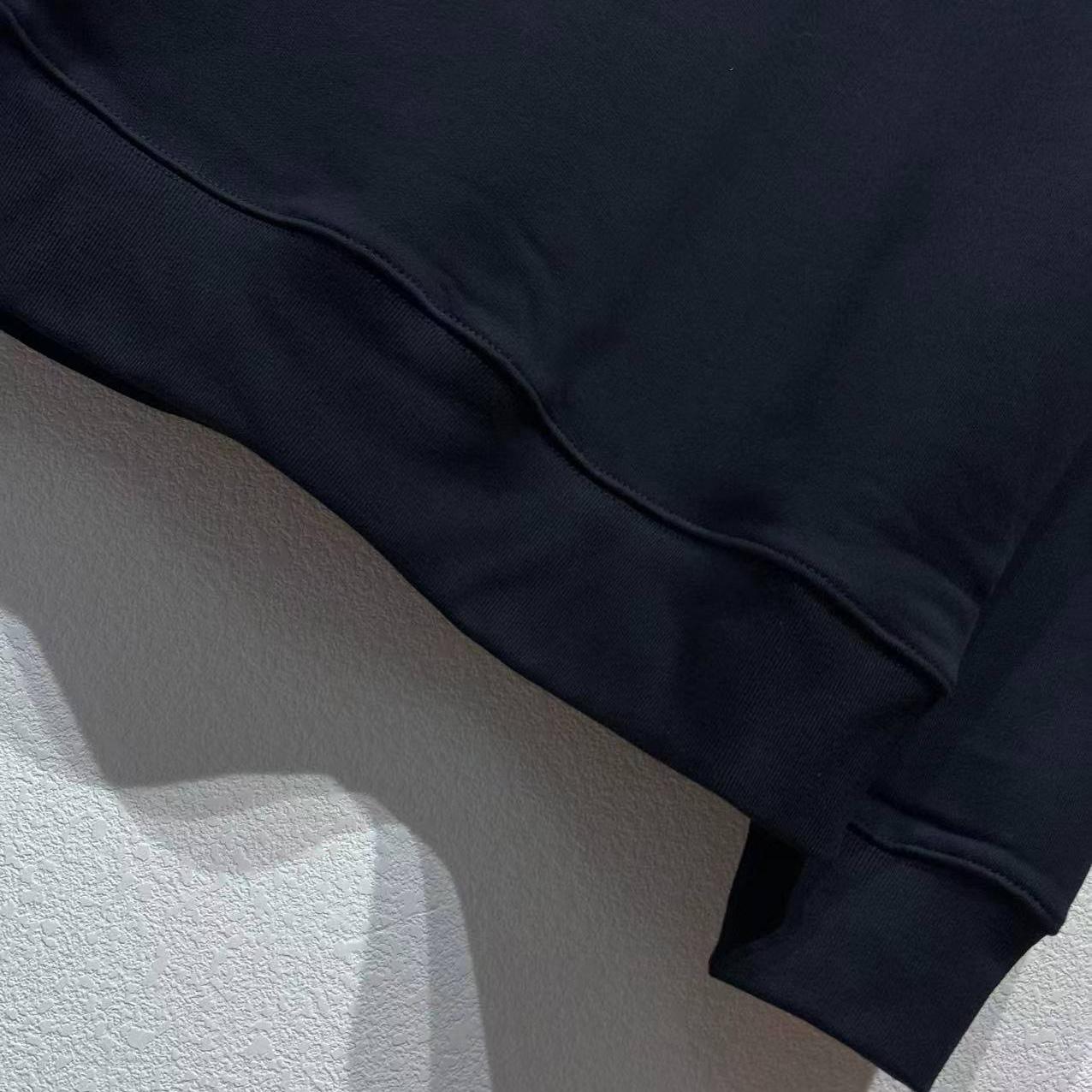 Dior Montaigne Sweatshirt  - DesignerGu