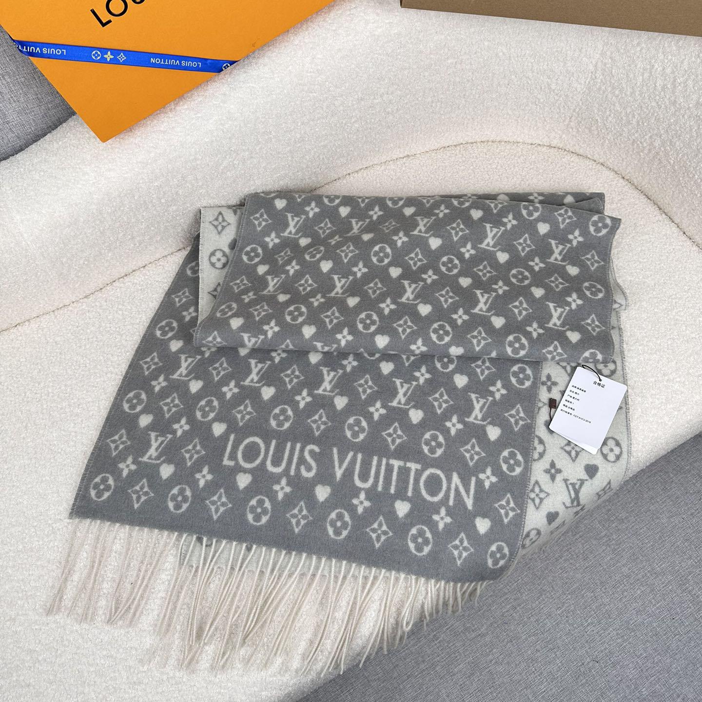 Louis Vuitton Game On Scarf   45*180cm - DesignerGu