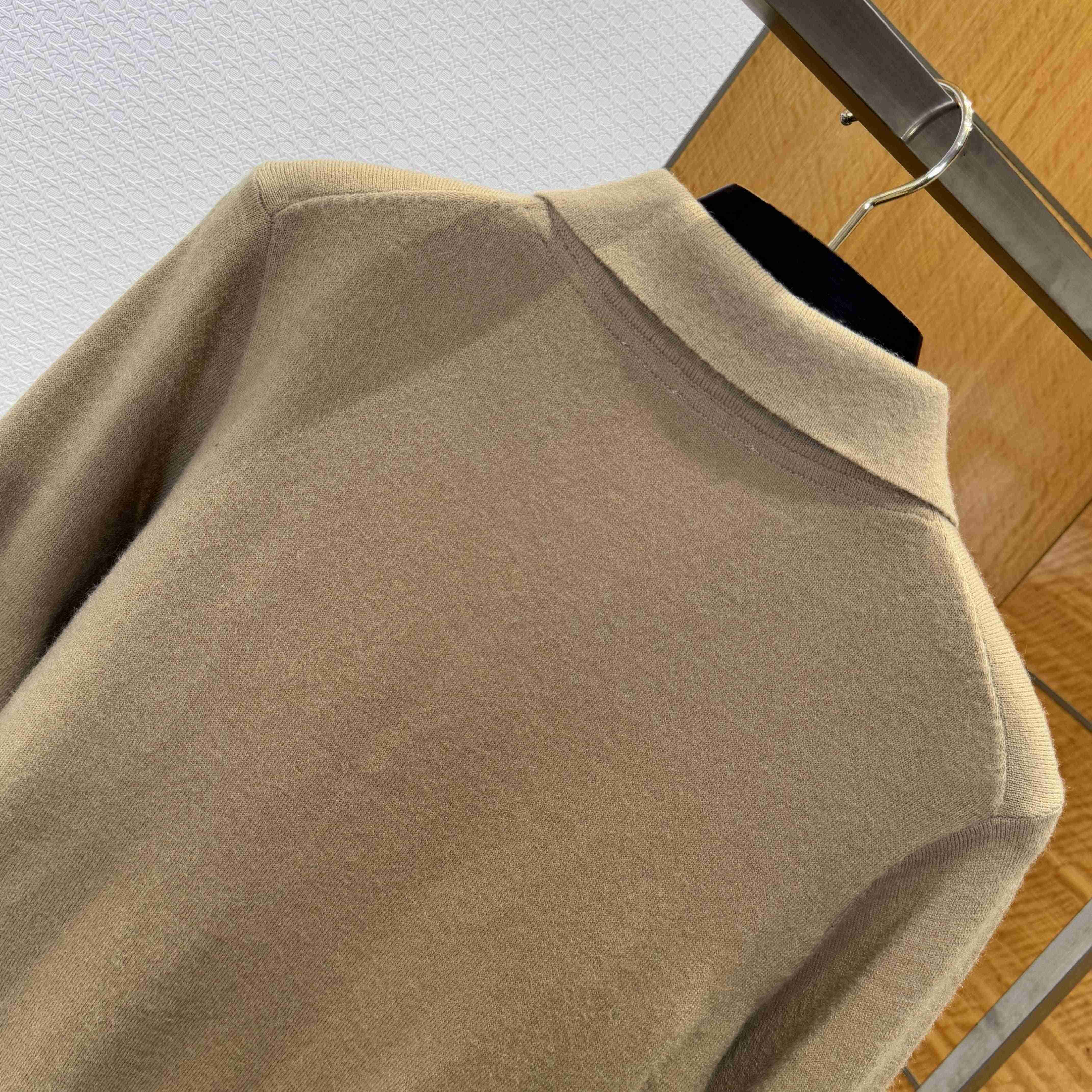 Burberry Long-sleeve Cashmere Blend Polo Shirt - DesignerGu