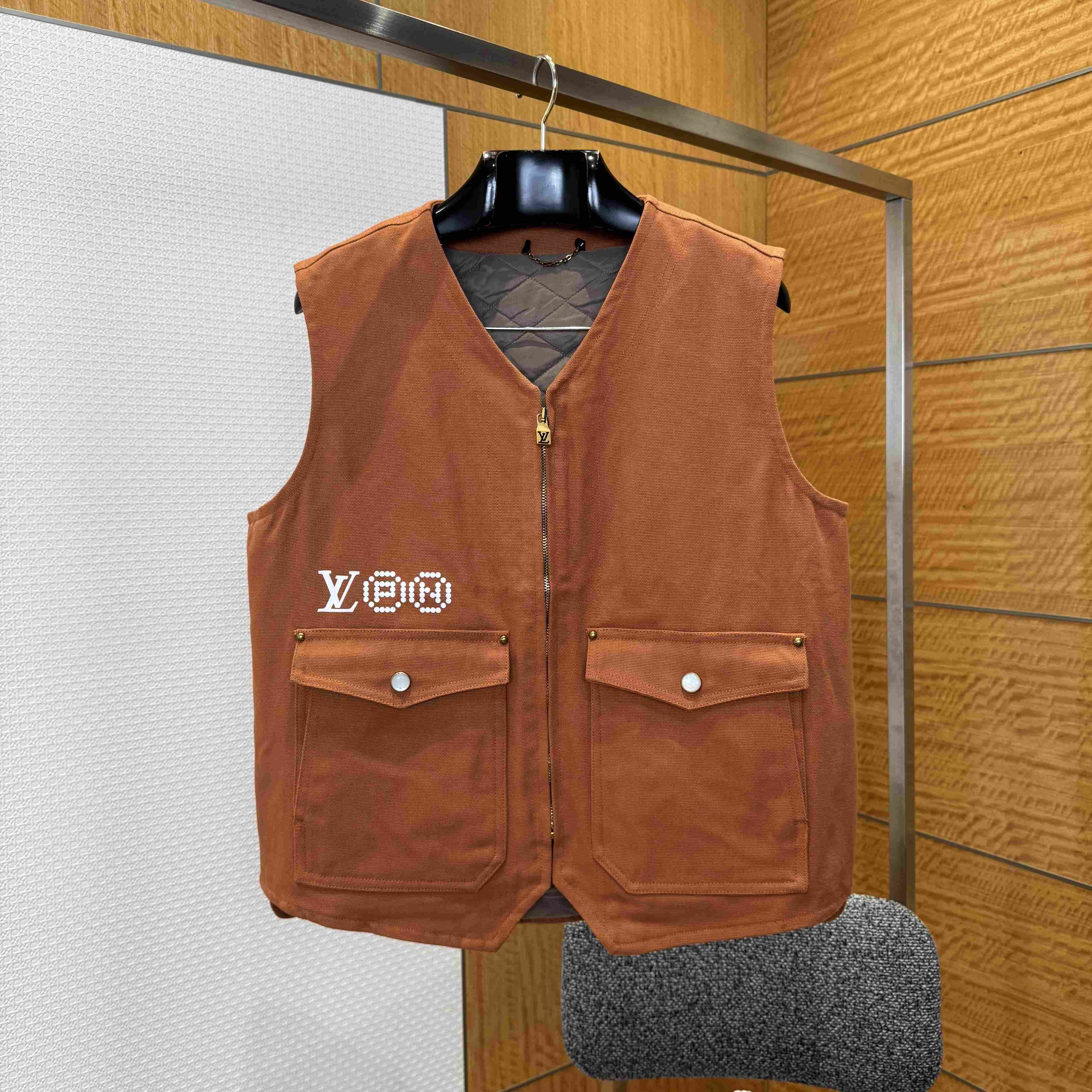 Louis Vuitton Workwear Gilet  - DesignerGu