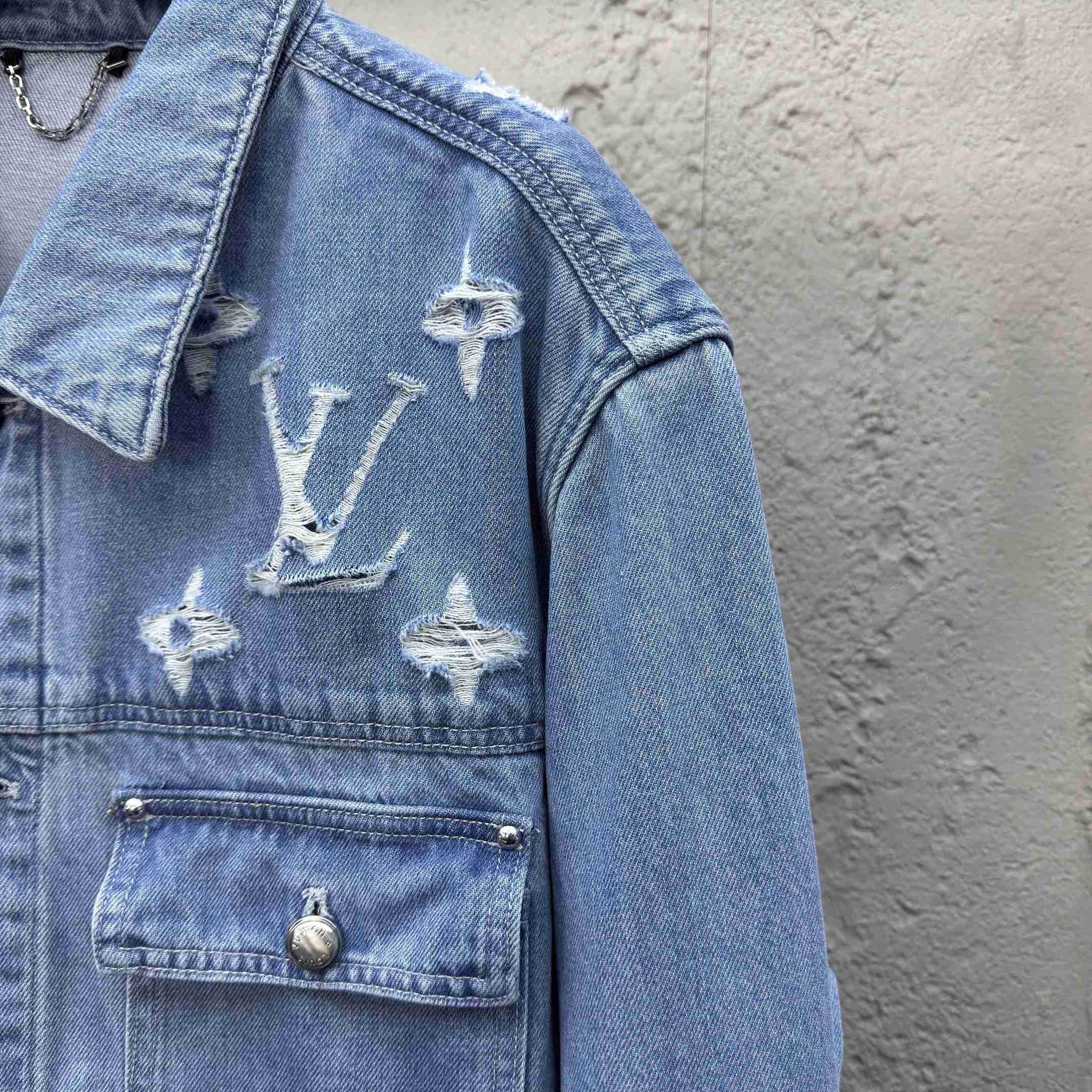 Louis Vuitton Denim Trucker Jacket  1AGING - DesignerGu