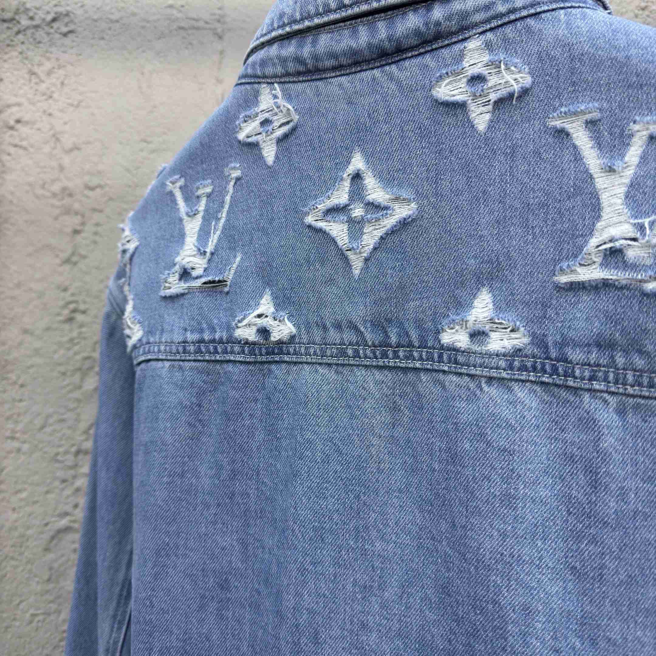 Louis Vuitton Denim Trucker Jacket  1AGING - DesignerGu