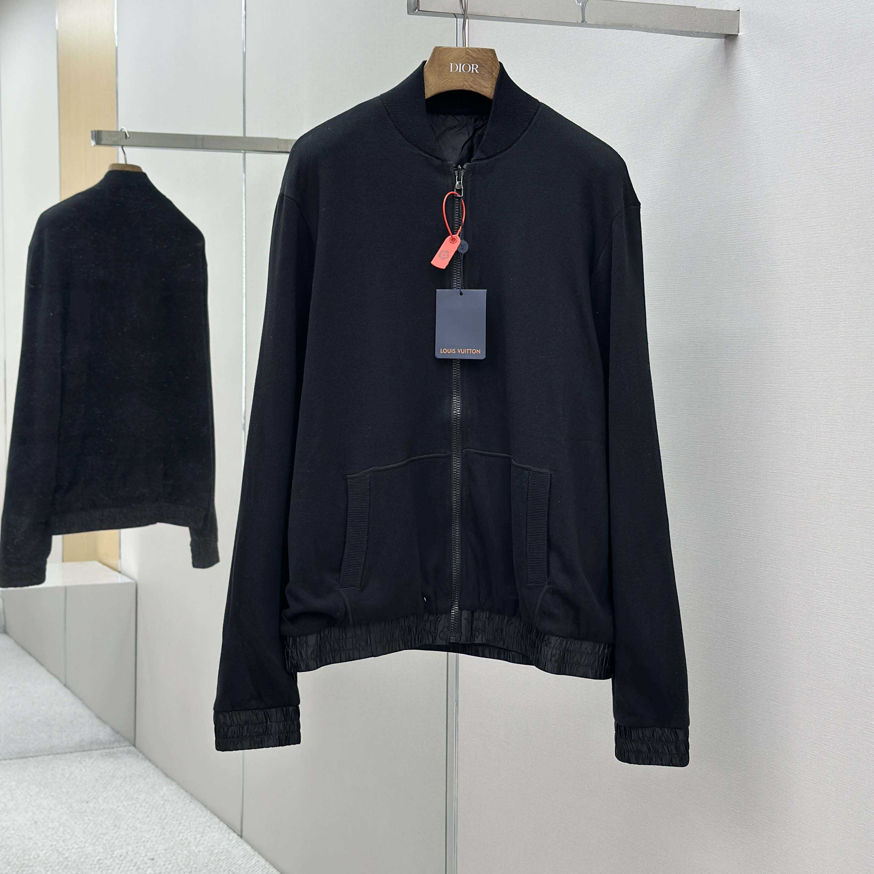 Louis Vuitton Monogram Reversible Light Bomber   1AGMFK - DesignerGu