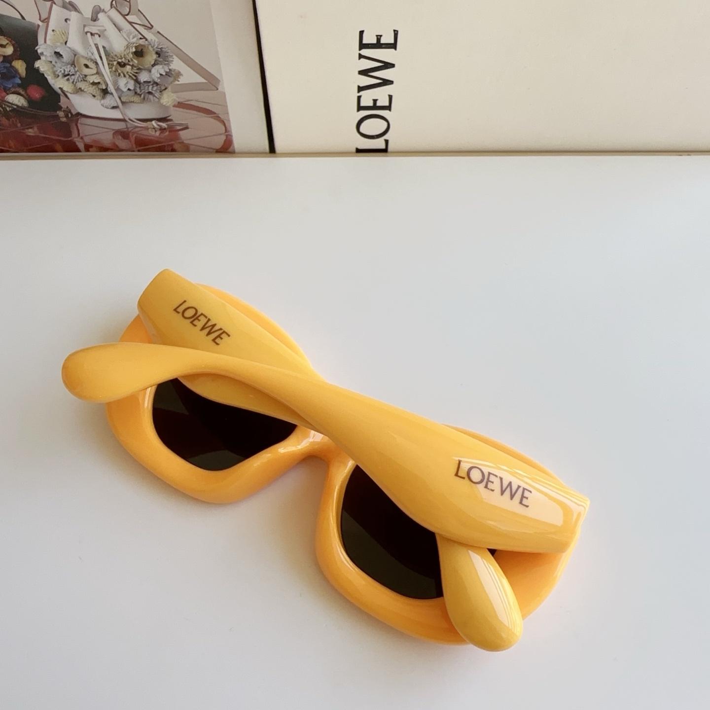 Loewe LW40100l Sunglasses  - DesignerGu