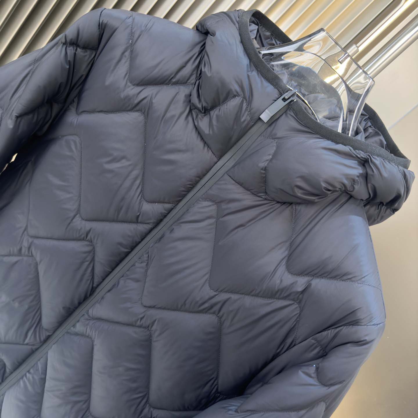 Moncler Bimont Hooded Wave-Quilted Short Down Jacket - DesignerGu