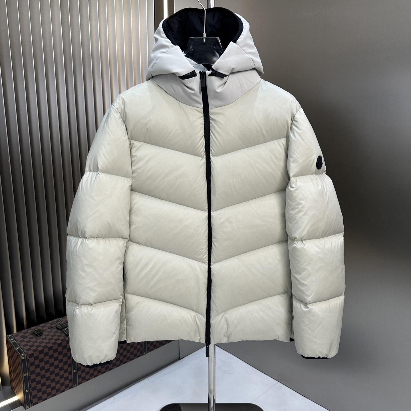 Moncler Forez Hooded Short Down Jacket - DesignerGu