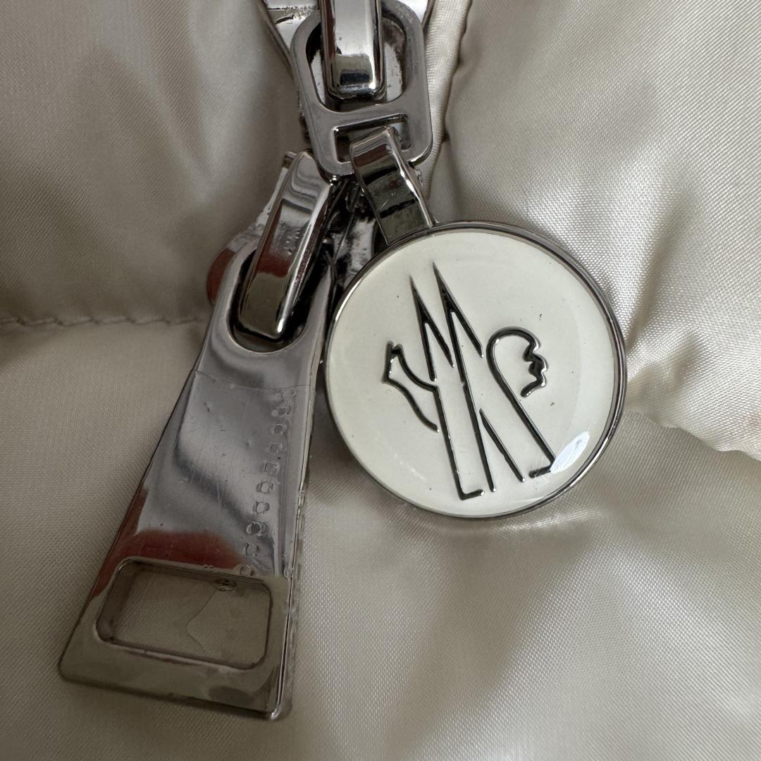 Moncler Igelle Short Down Jacket   2501 - DesignerGu