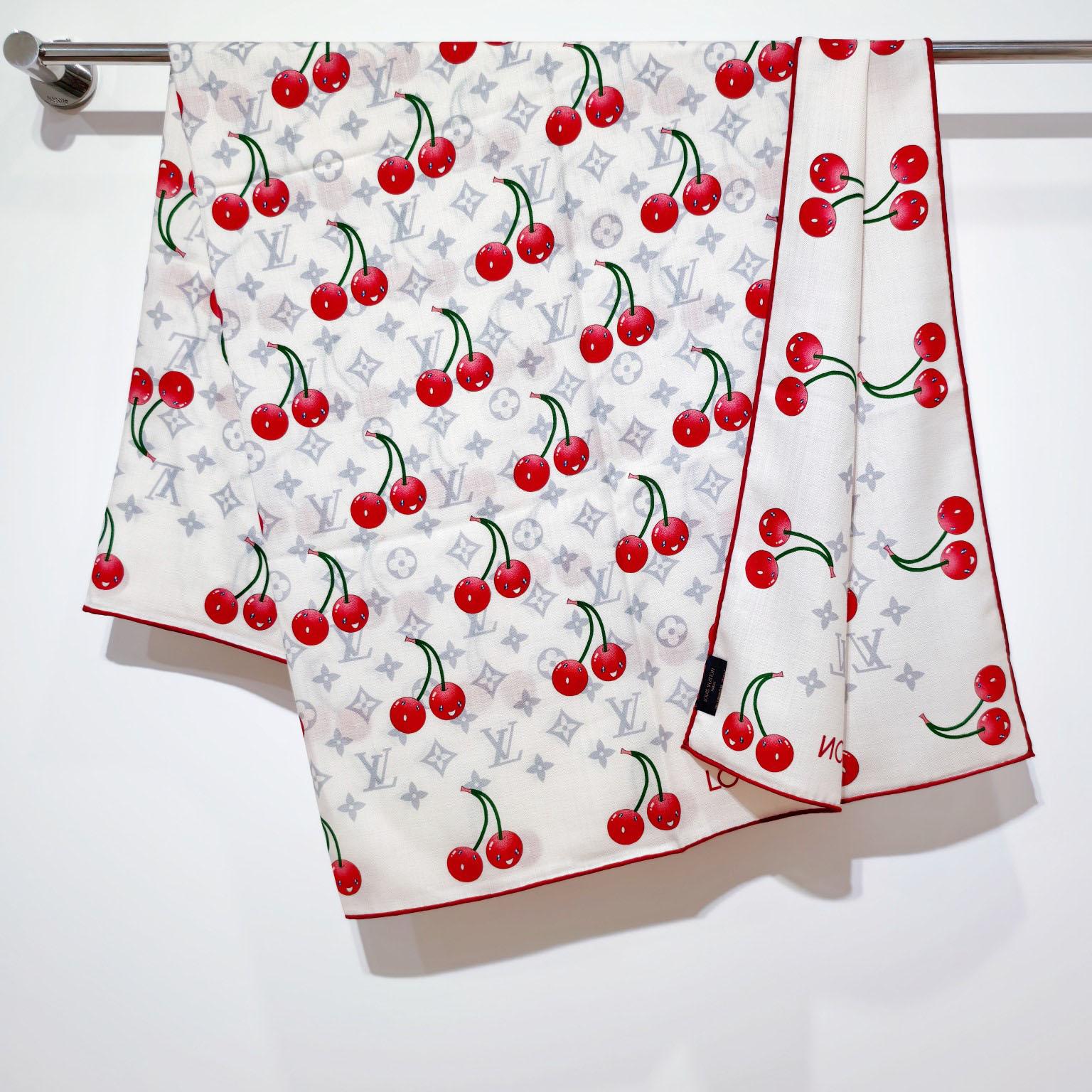 Louis Vuitton LV x TM Monogram Shawl   140*140cm - DesignerGu