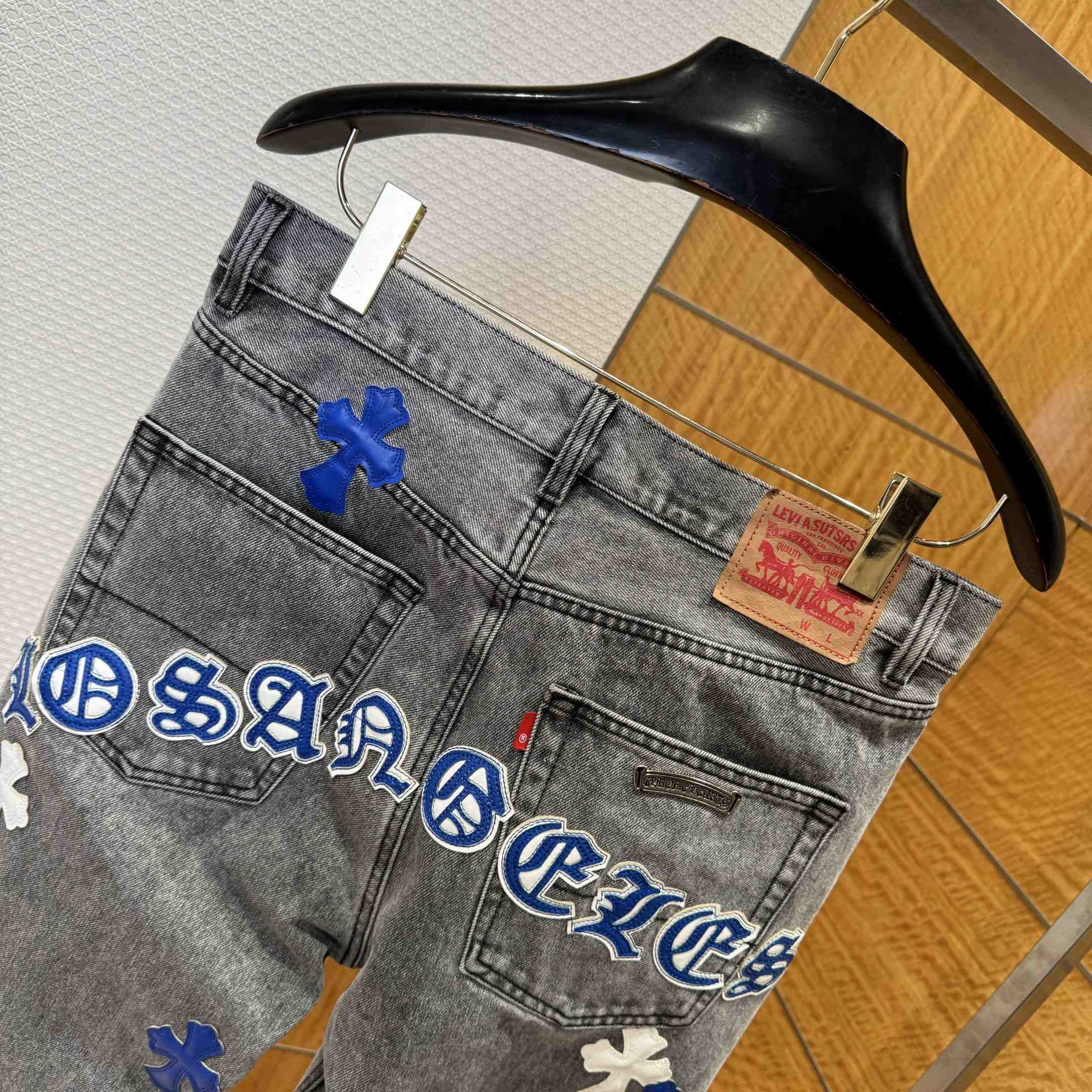 Chrome Hearts Jeans - DesignerGu