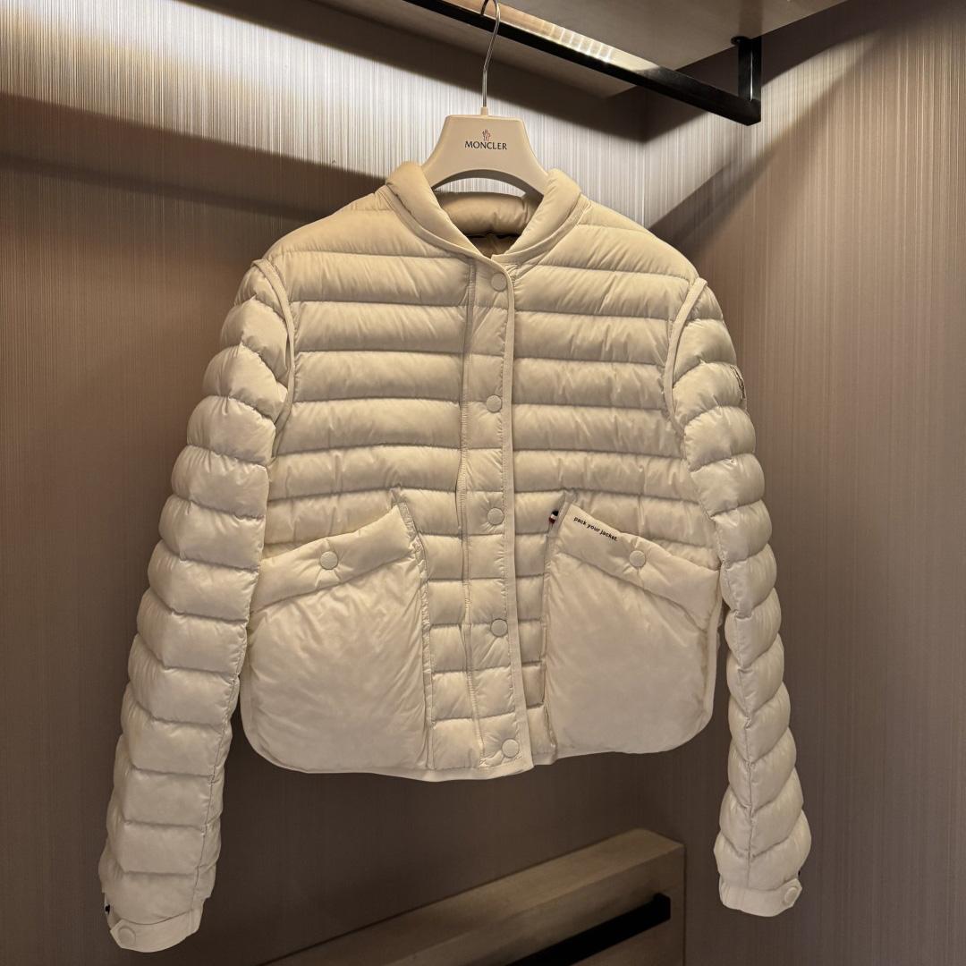 Moncler Grenoble Quilted Puffer Jacket   2519 - DesignerGu