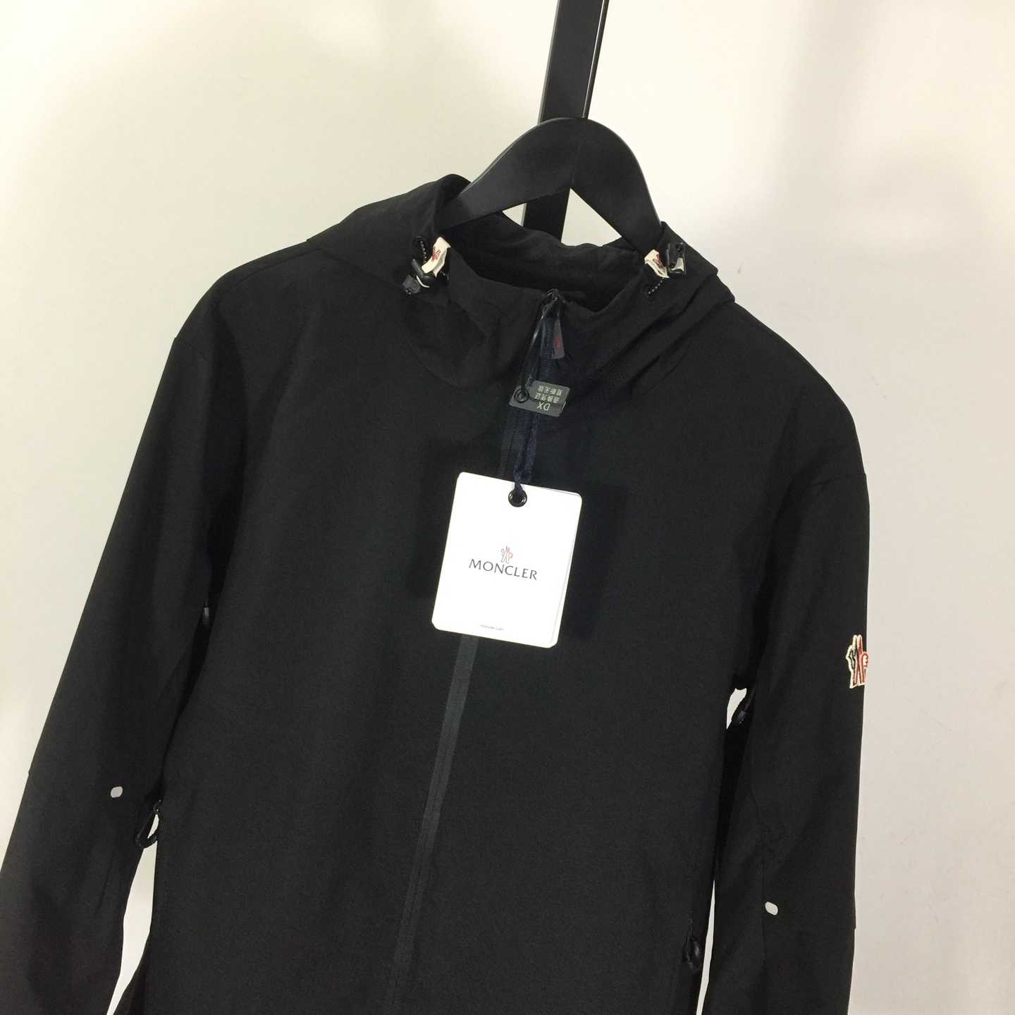 Moncler Hooded Jacket - DesignerGu