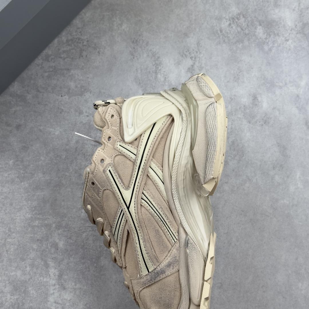 Balenciaga Runner Sneakers - DesignerGu