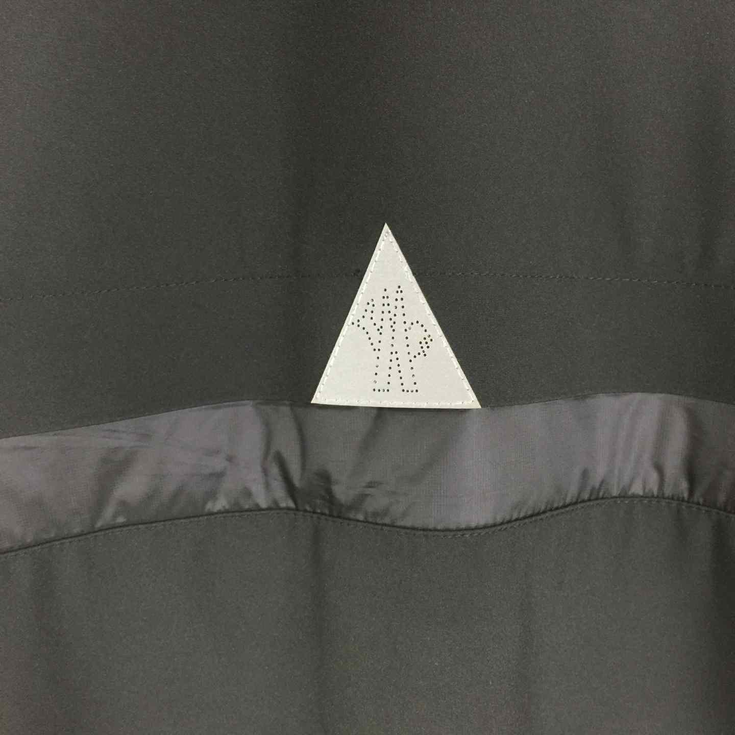 Moncler Hooded Jacket - DesignerGu