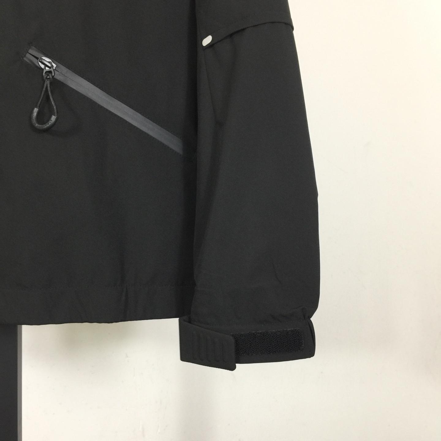 Moncler Hooded Jacket - DesignerGu