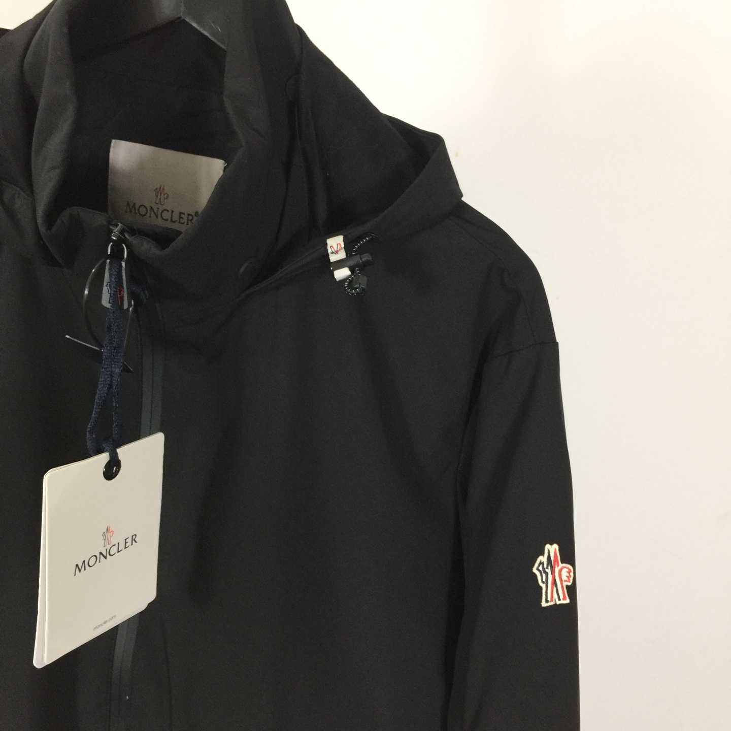 Moncler Hooded Jacket - DesignerGu