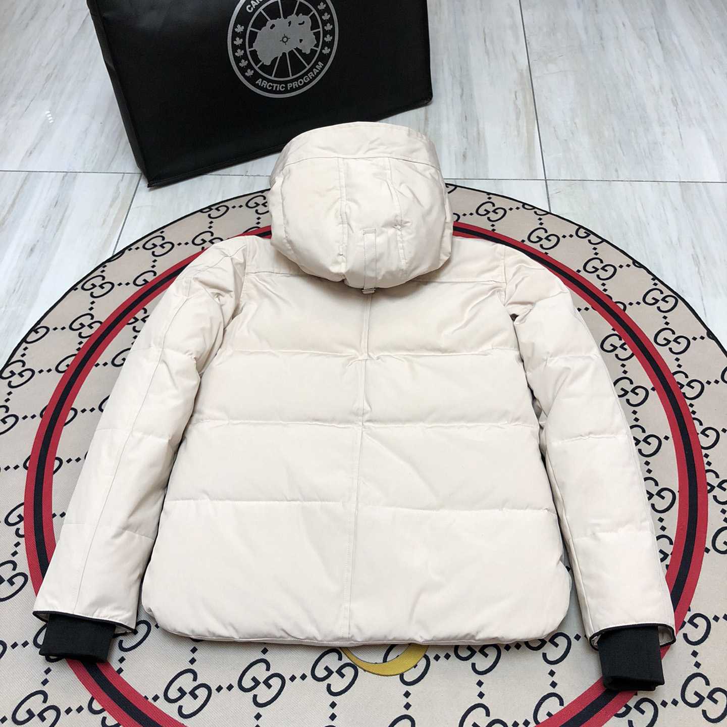 Canada Goose Parka - DesignerGu