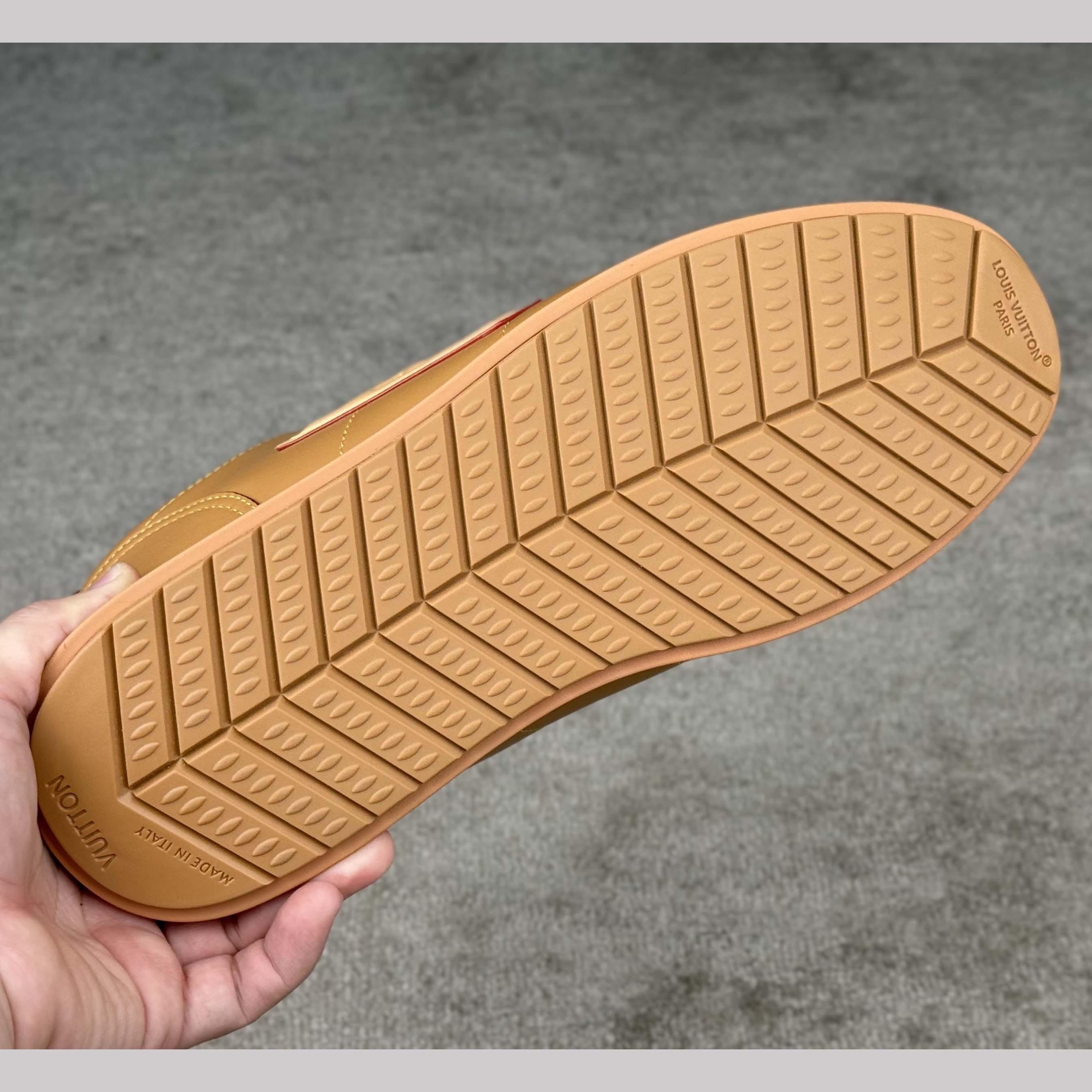 Louis Vuitton LV BUTTERSOFT Sneaker    1AIKE2 - DesignerGu