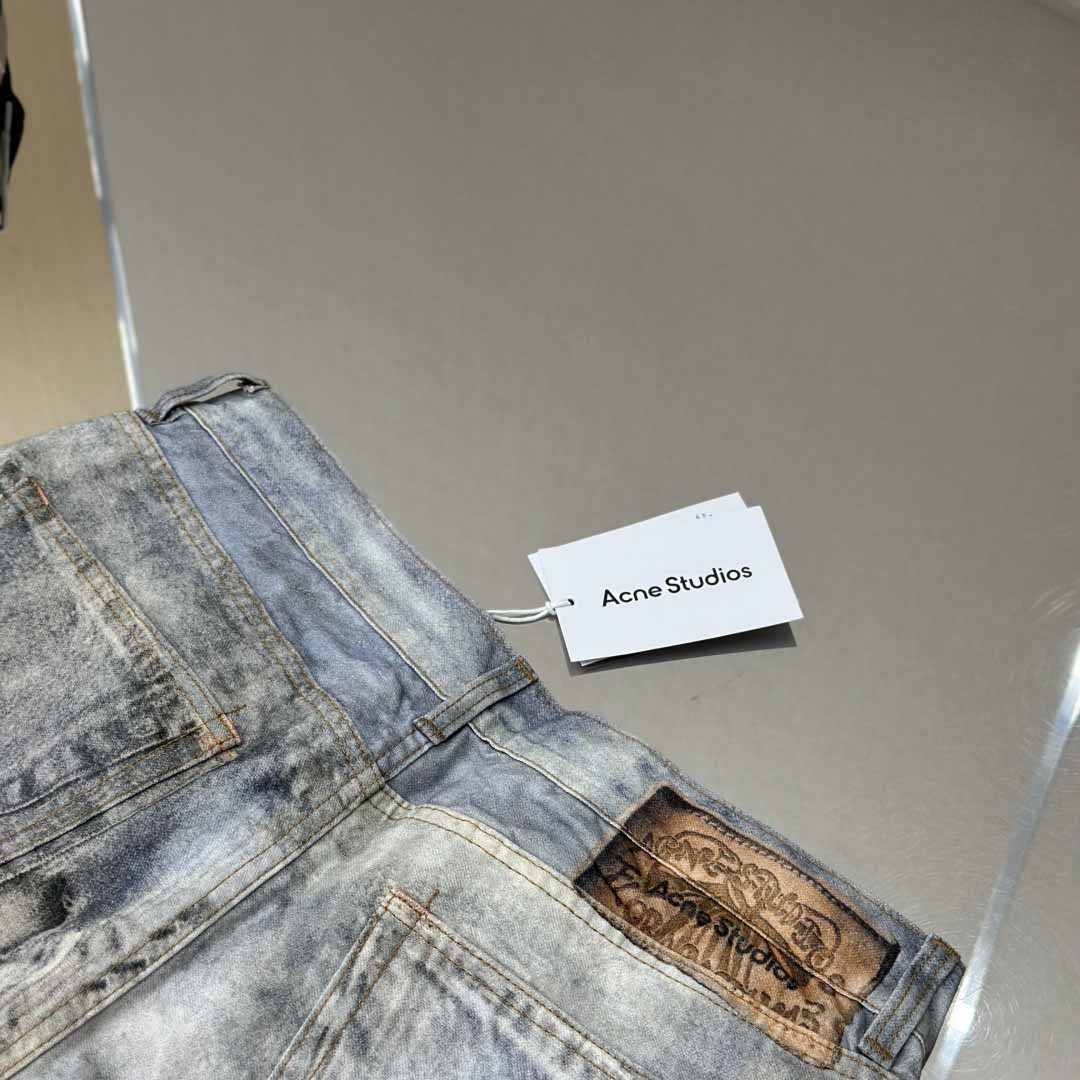 Acne Studios - Loose Fit Jeans  - DesignerGu