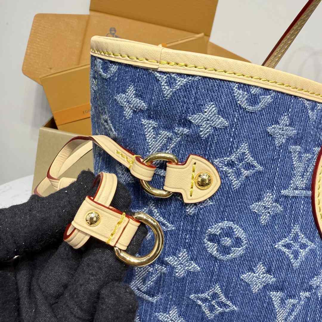 Louis Vuitton Neverfull MM   M13192 - DesignerGu