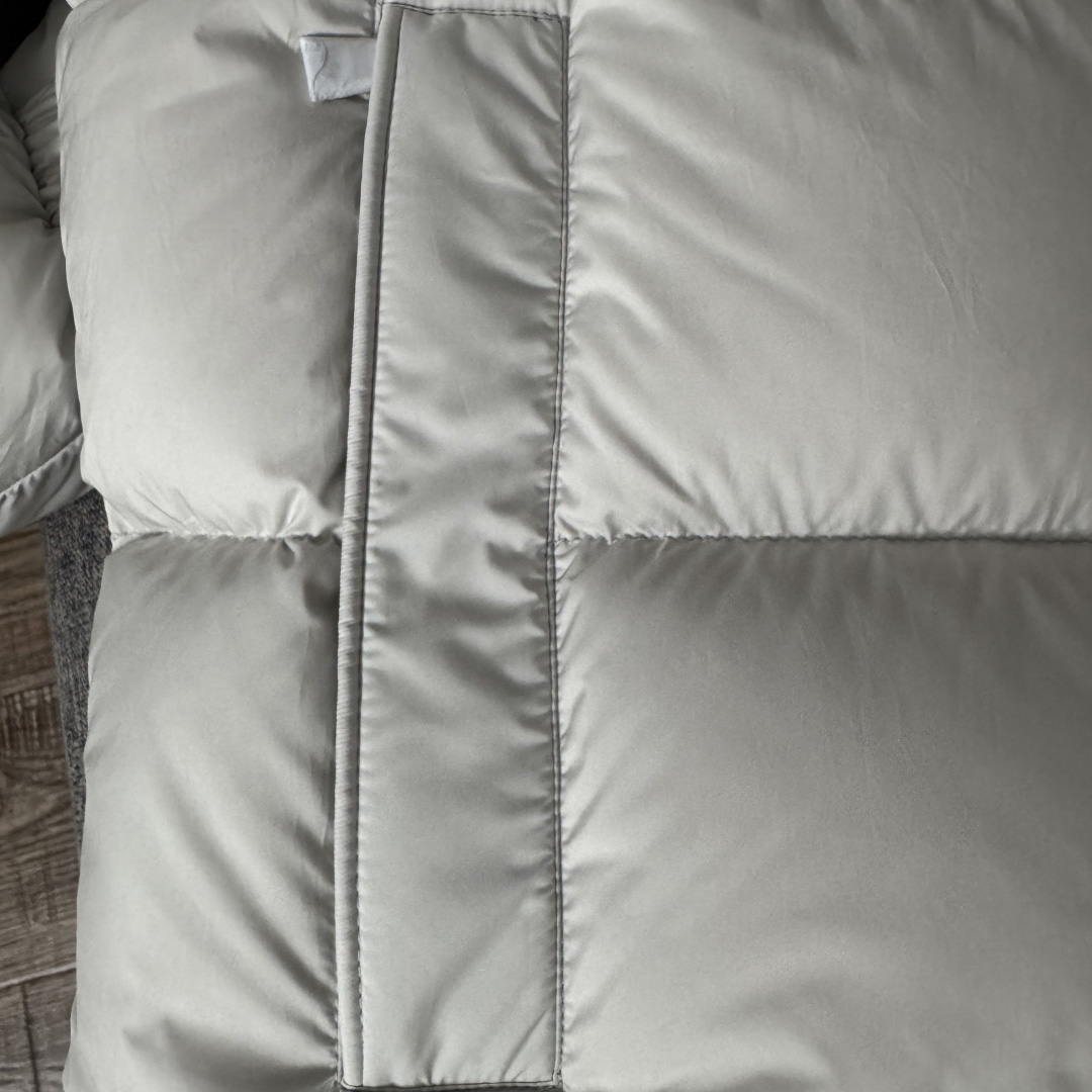 Moncler Maya 70 Hooded Short Down Jacket - DesignerGu