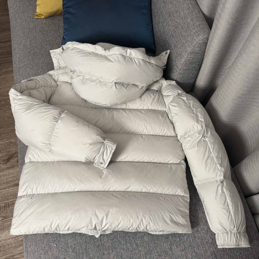 Moncler Maya 70 Hooded Short Down Jacket - DesignerGu