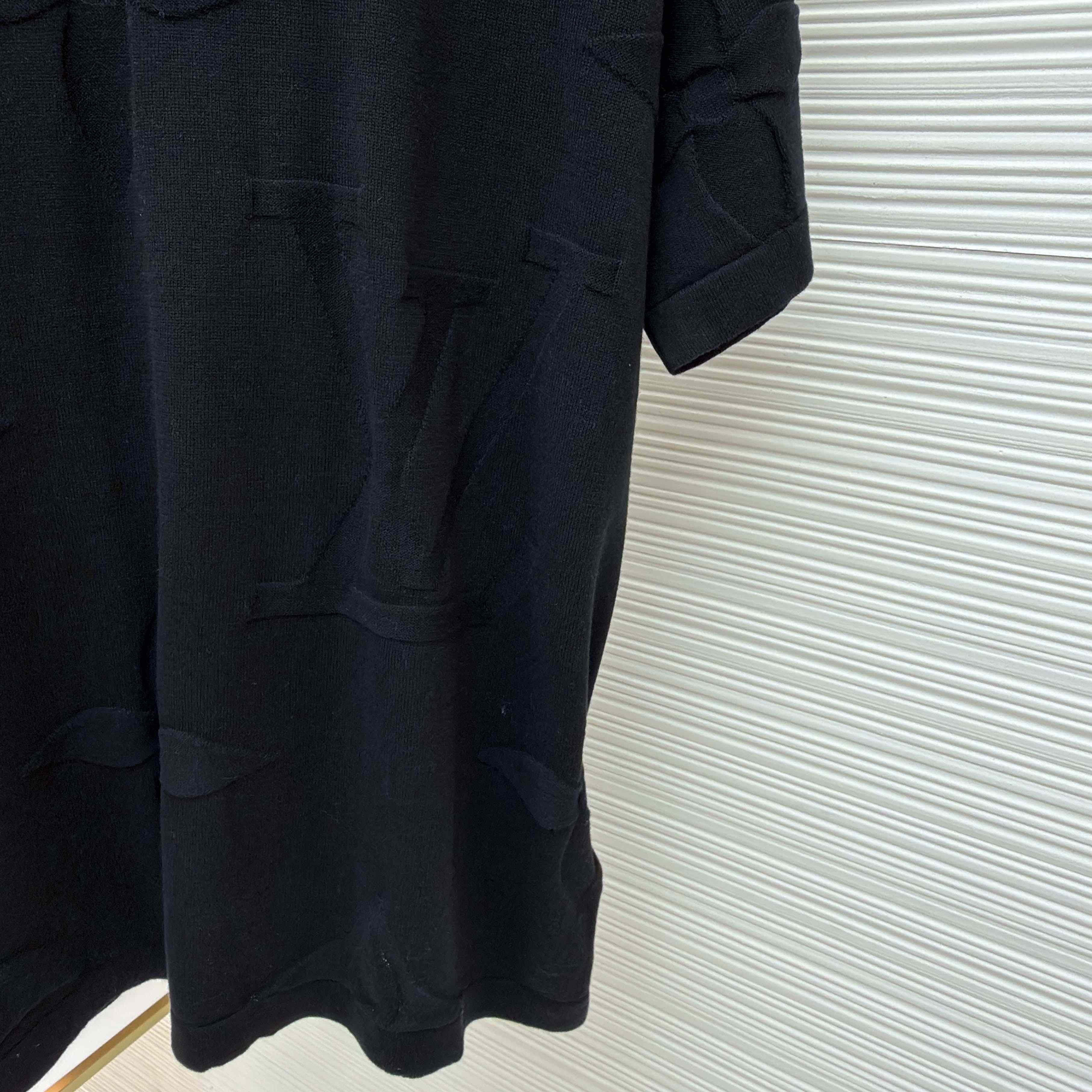 Louis Vuitton Monogram Short-Sleeved Cotton Crewneck    - DesignerGu