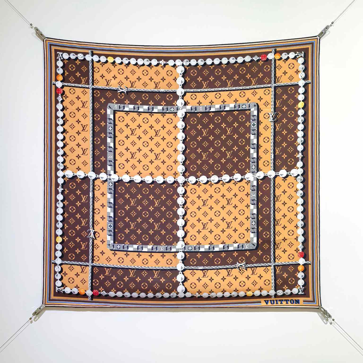 Louis Vuitton Dandy Monogram Silk Square   M94848 - DesignerGu