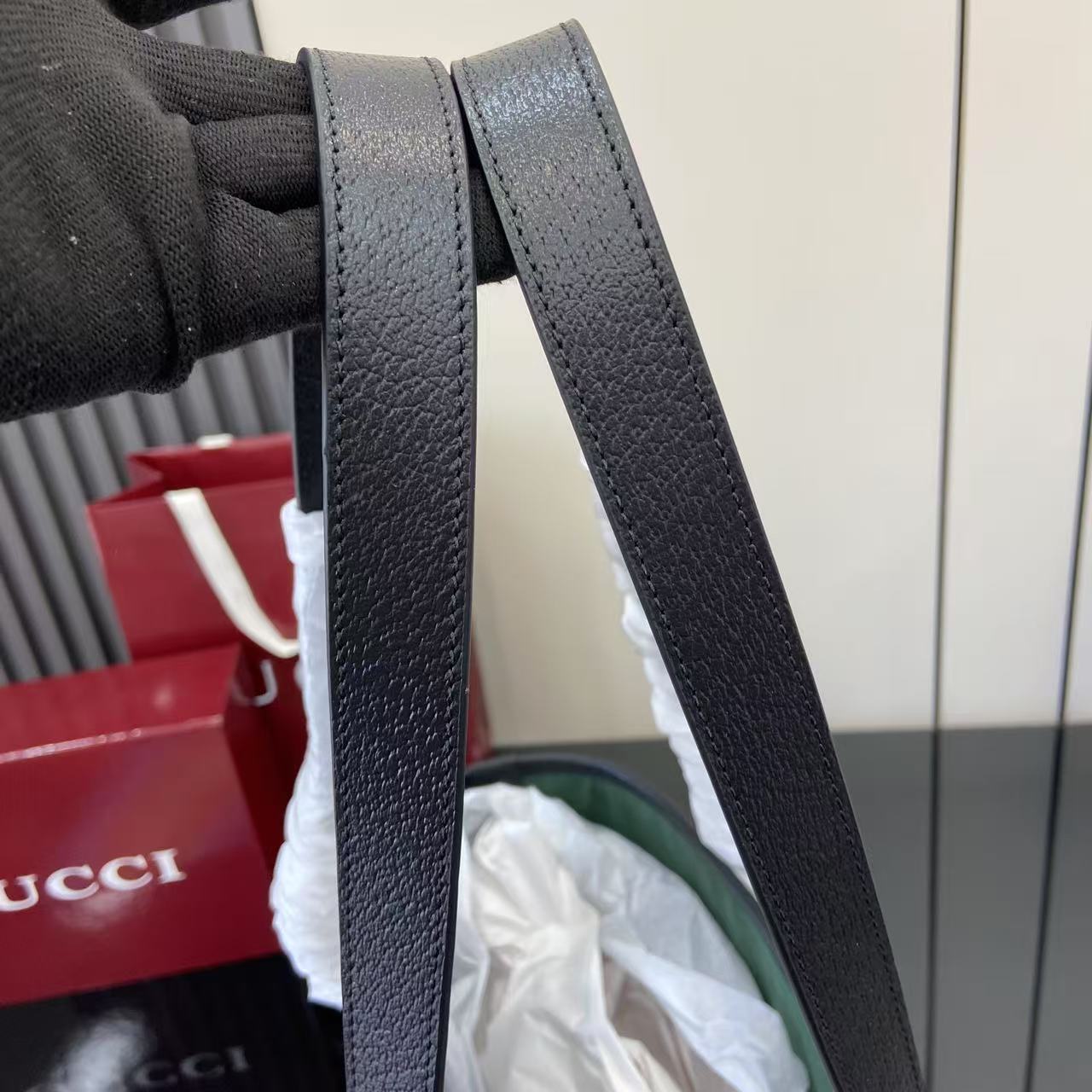 Gucci Ophidia Medium Tote Bag - DesignerGu