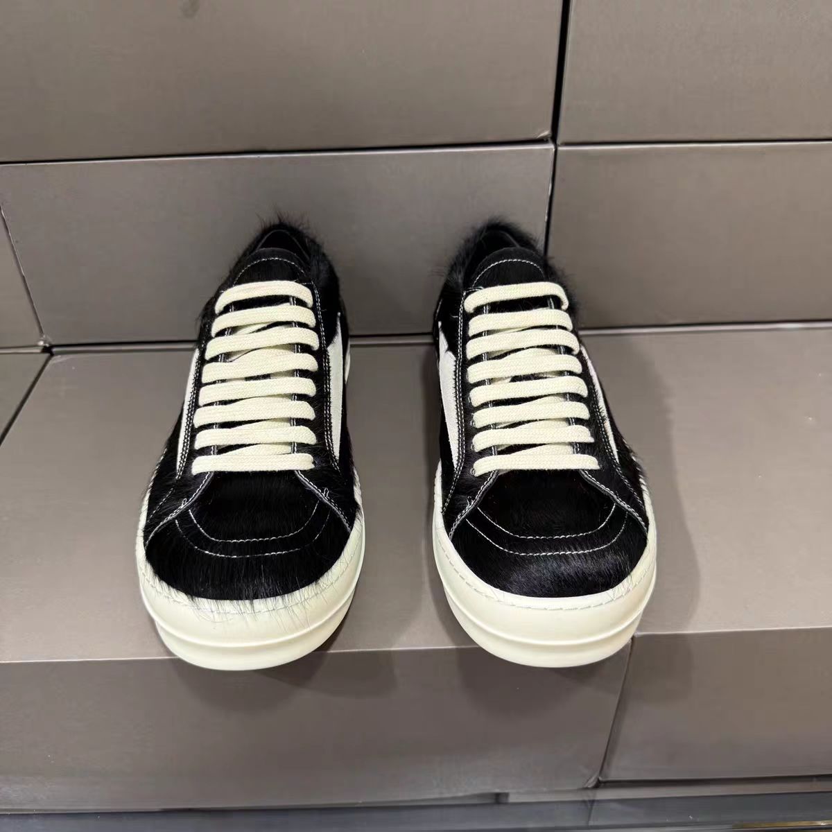 Rick Owens Black Pony Hair Low Sneakers - DesignerGu
