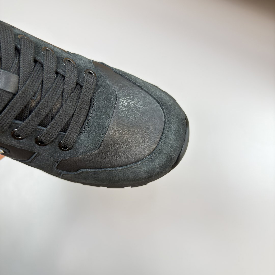 Prada Prax 2.0 Sneakers - DesignerGu