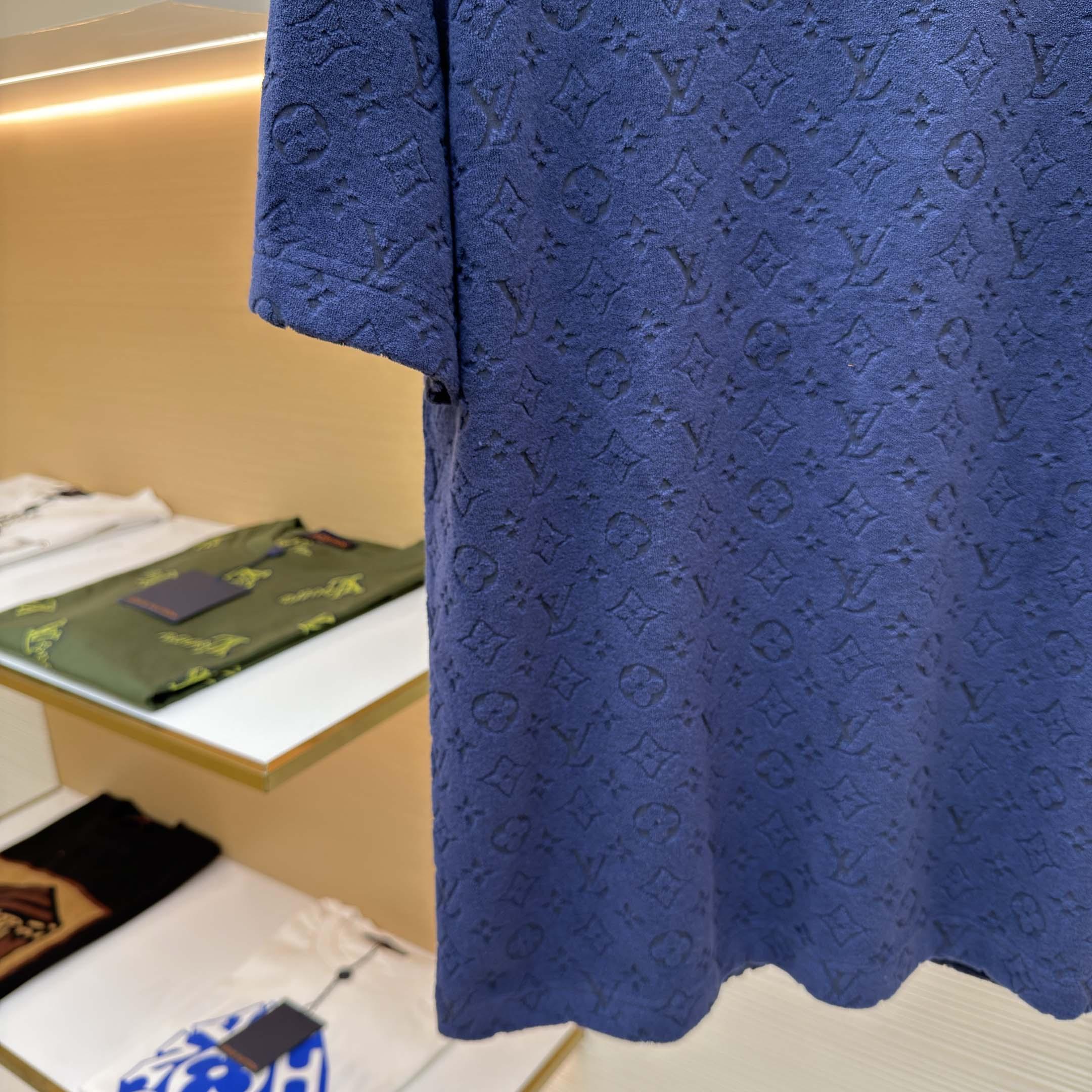 Louis Vuitton Monogram Fil Coupe T-shirt    1AIWEZ - DesignerGu