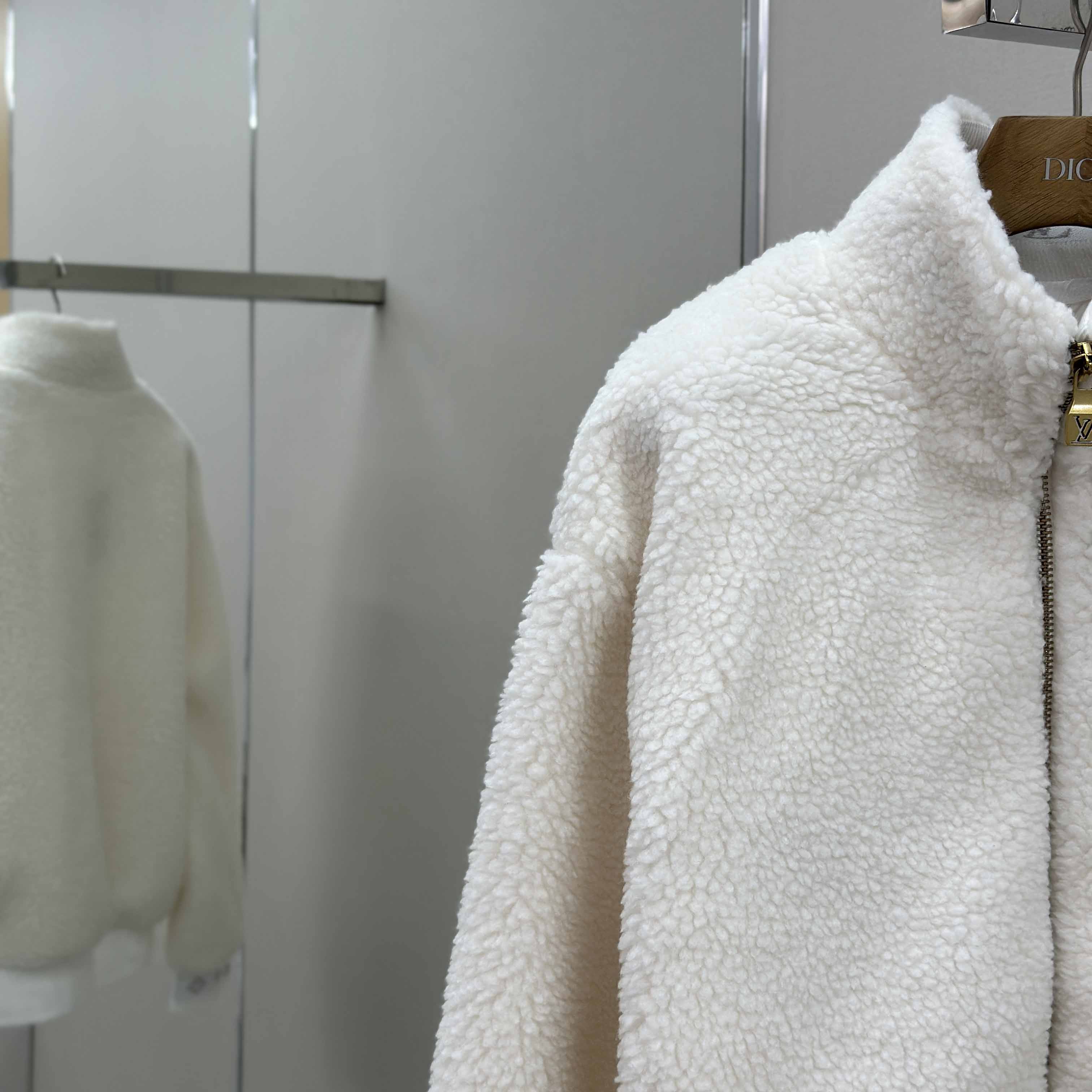 Louis Vuitton Leather Patch Fleece Blouson   1AHUGL - DesignerGu