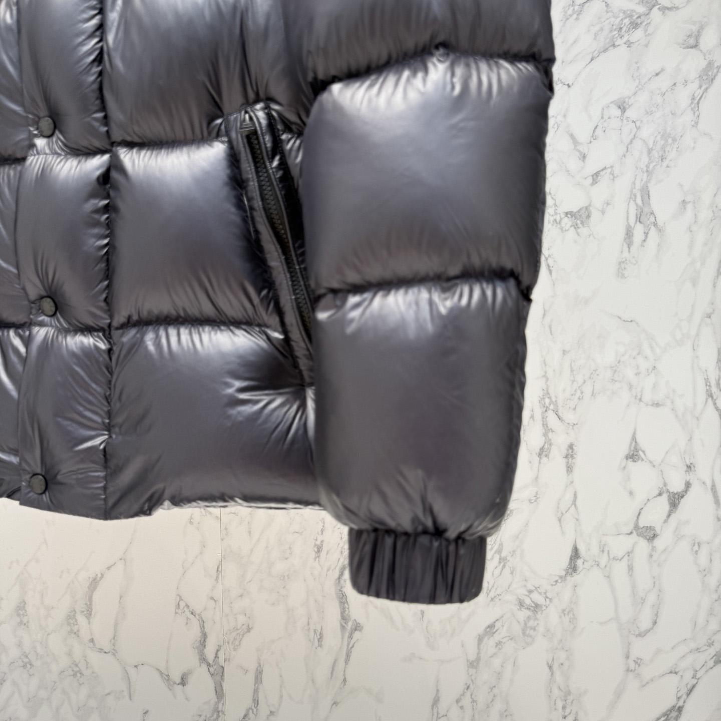 Moncler Tripiti Short Down Jacket - DesignerGu