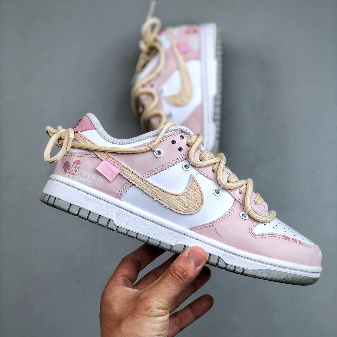 Nike SB Dunk Low “Valentine’s Day Pink” DD1391-103 - DesignerGu