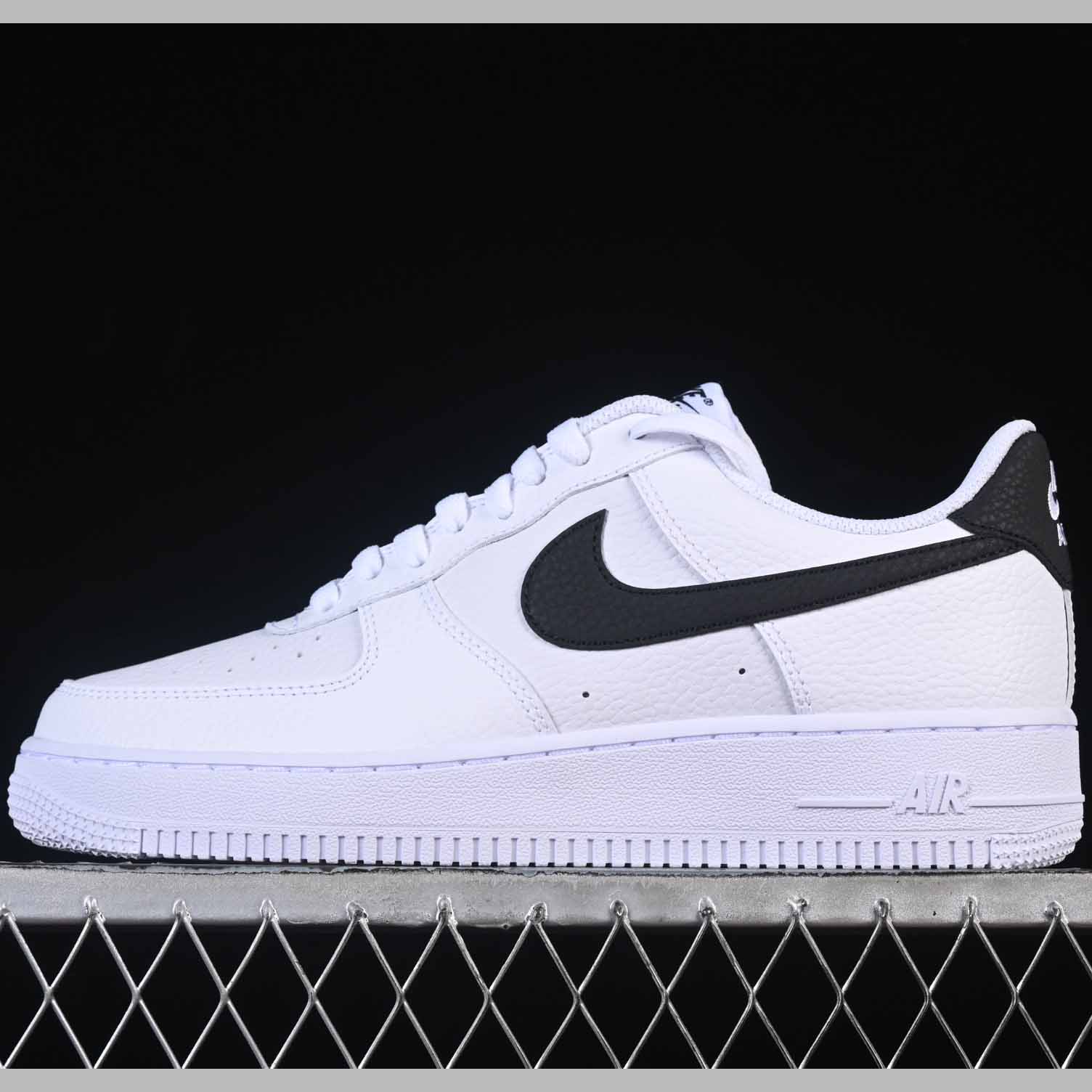 Nike Air Force 1 ’07 Low “White Black Swoosh” CT2302-100 - DesignerGu