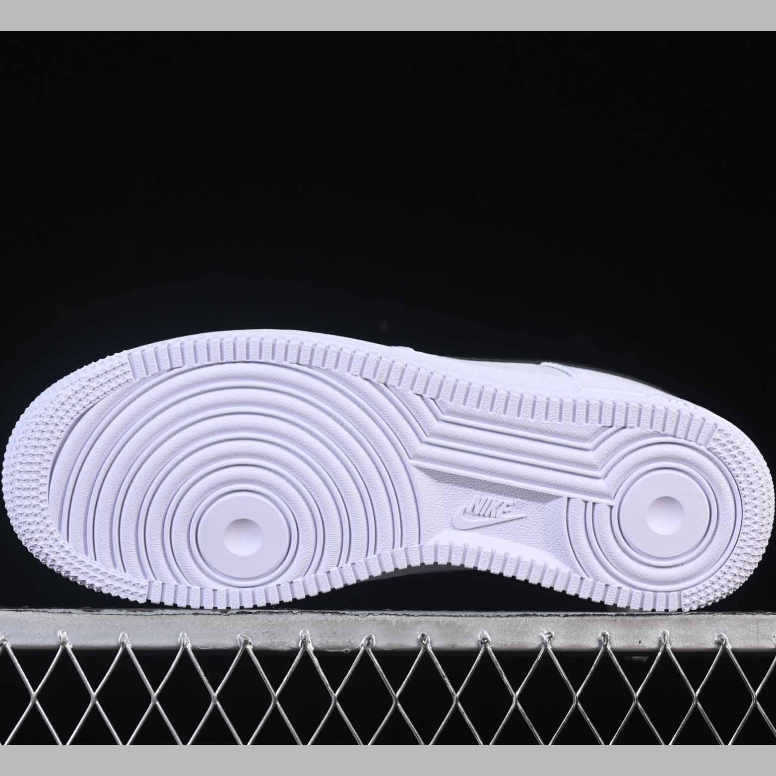 Nike Air Force 1 ’07 Low “White Black Swoosh” CT2302-100 - DesignerGu