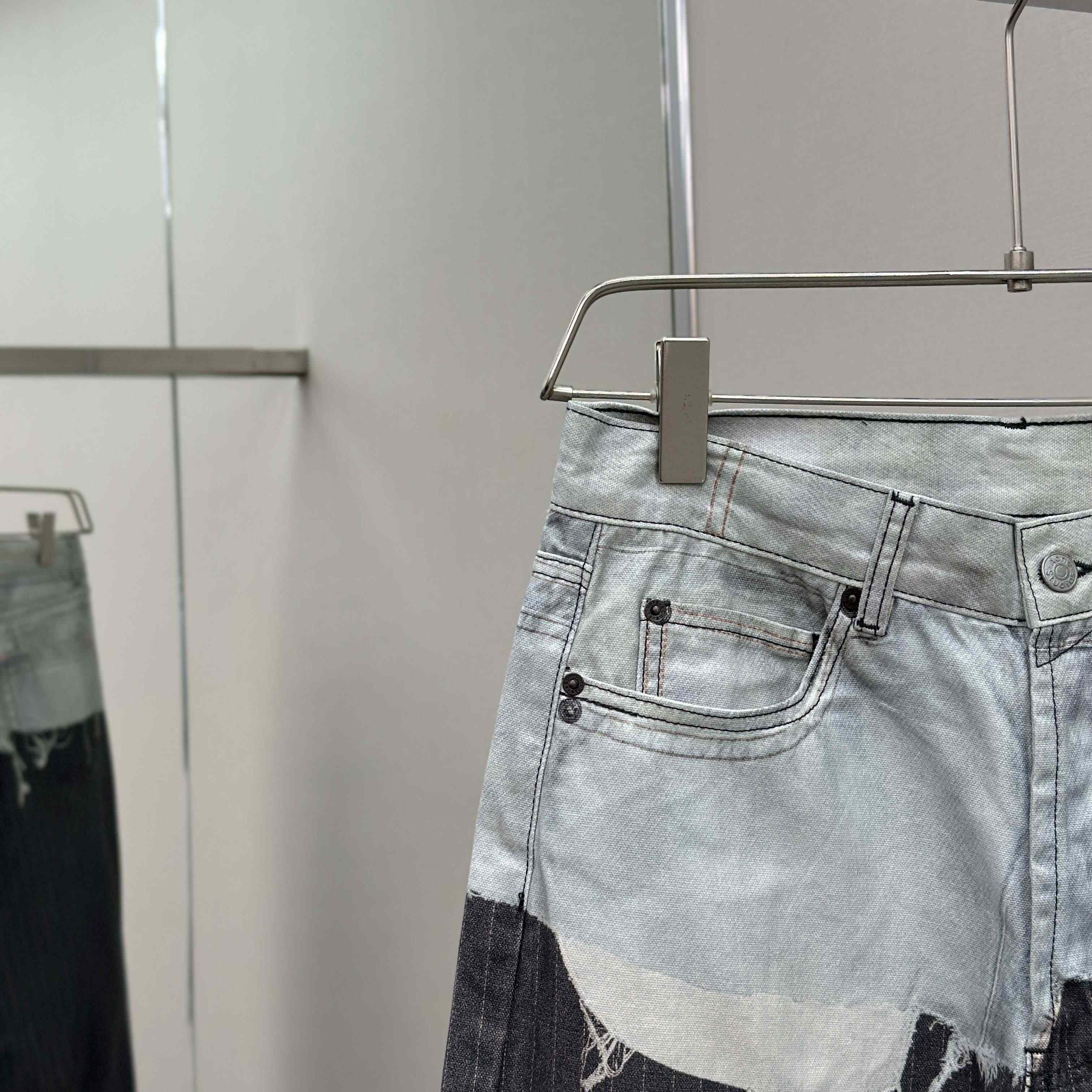 Acne Studios Loose fit jeans  - DesignerGu