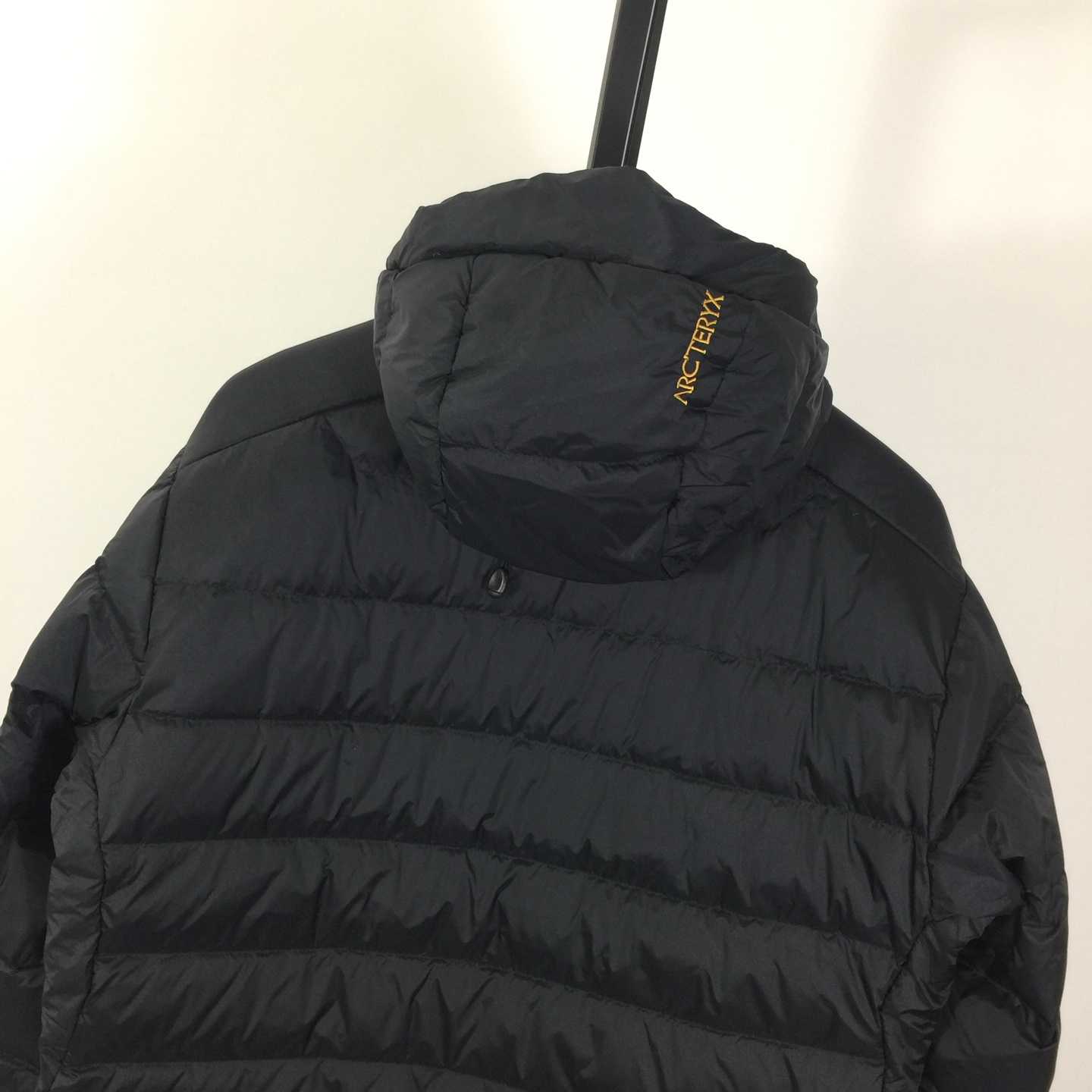 Arc'teryx Thorium Down Hooded Jacket - DesignerGu