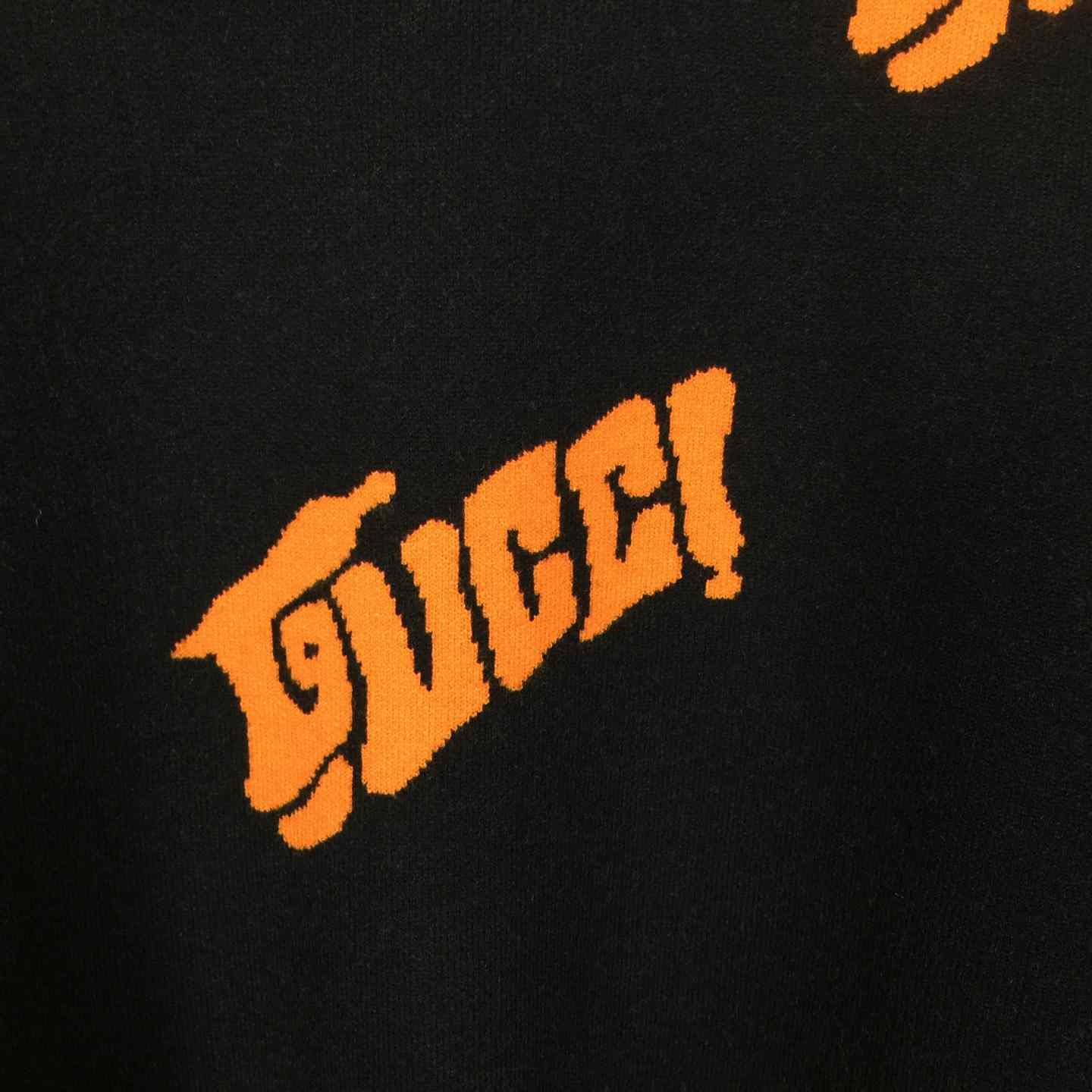 Gucci Sweater - DesignerGu