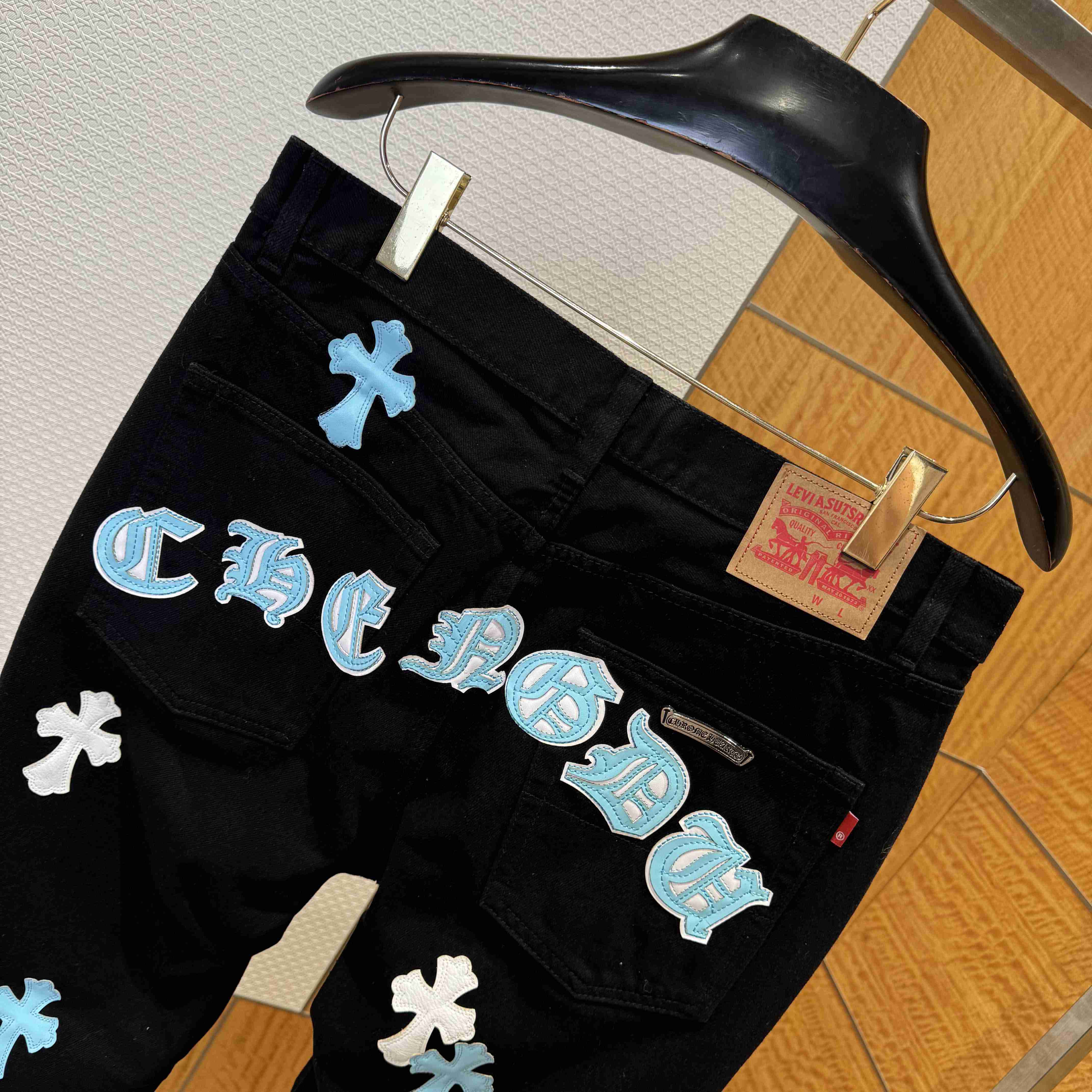 Chrome Hearts Jeans - DesignerGu
