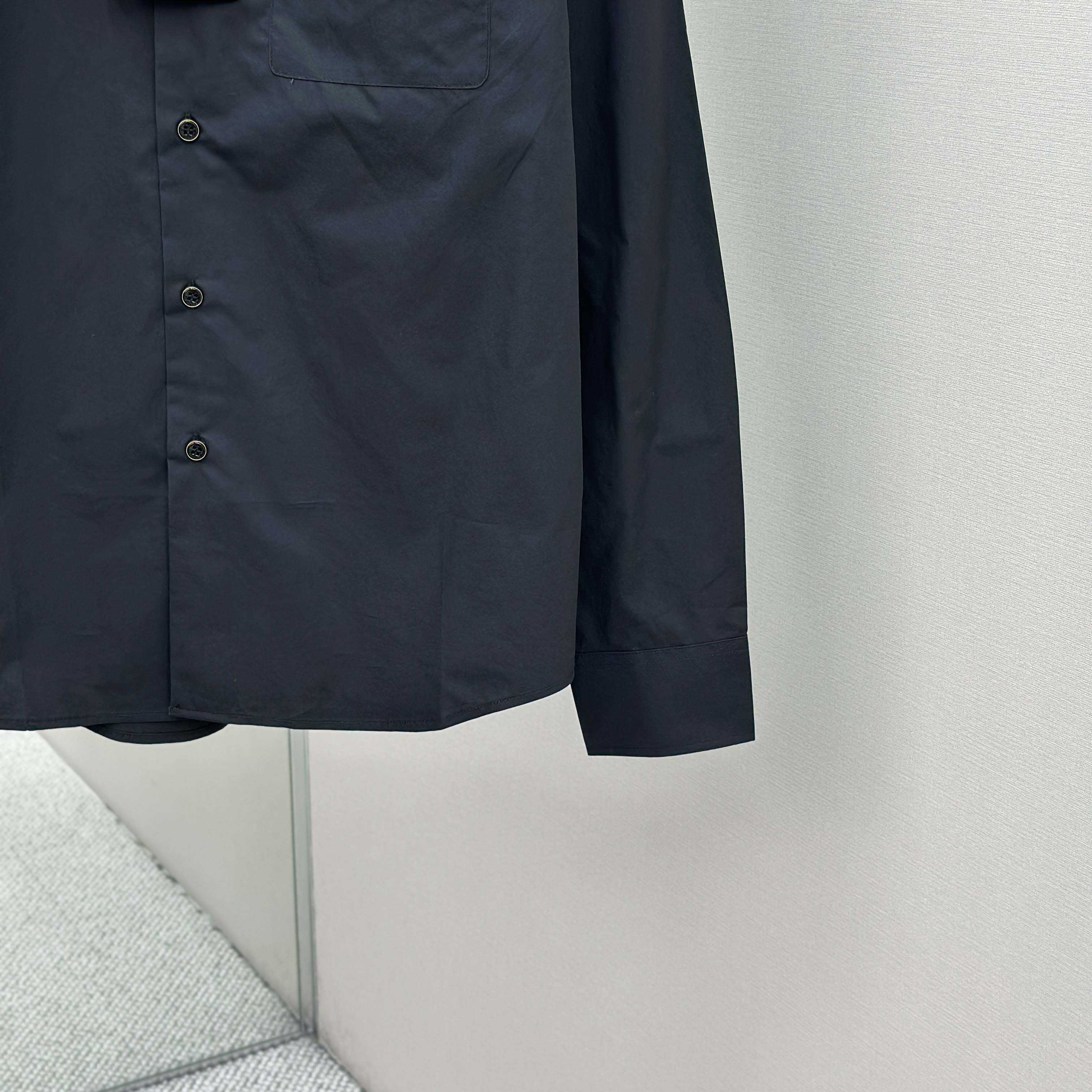 Louis Vuitton Embroidered Signature Long-Sleeved Shirt   1AIMIY - DesignerGu