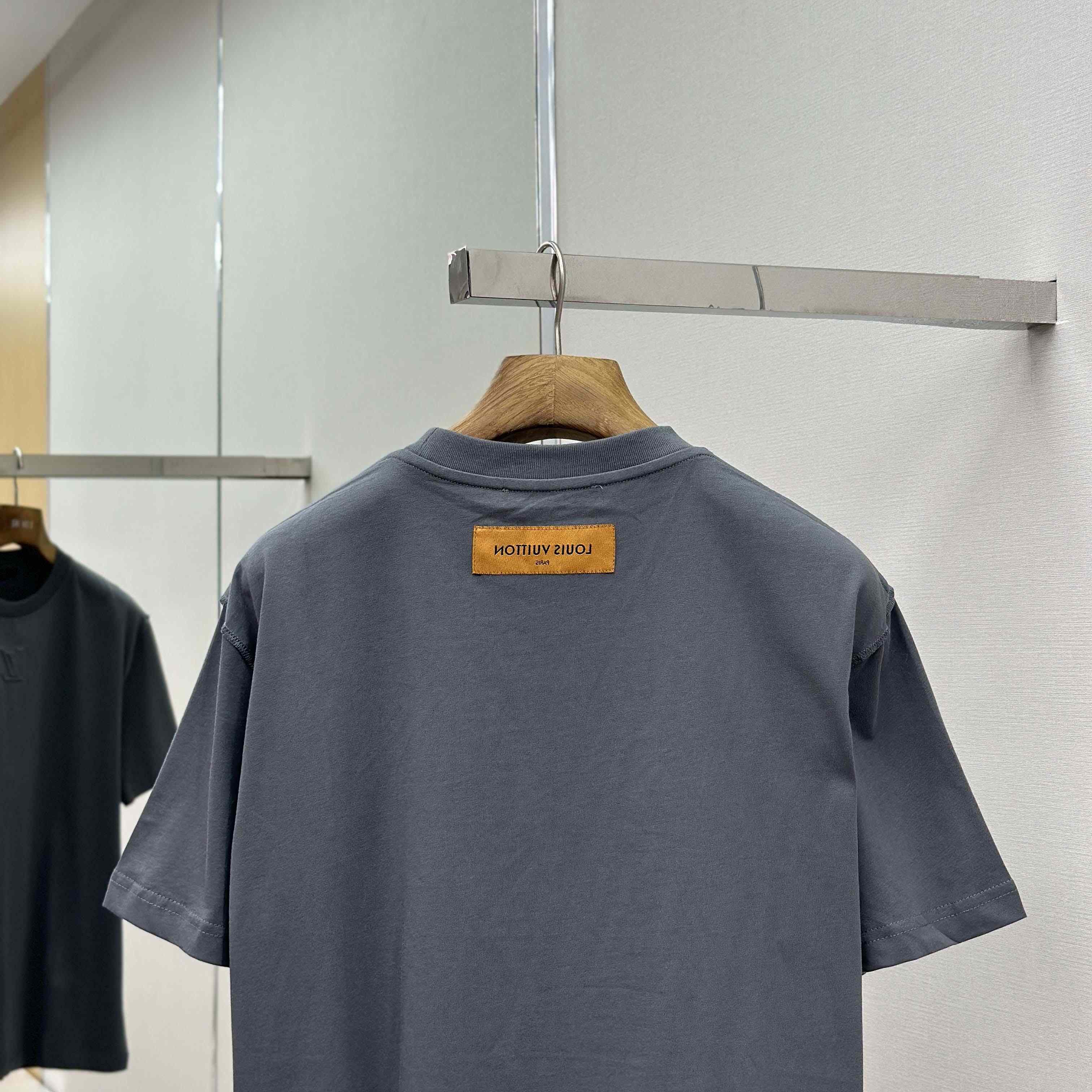 Louis Vuitton Embossed LV T-Shirt - DesignerGu