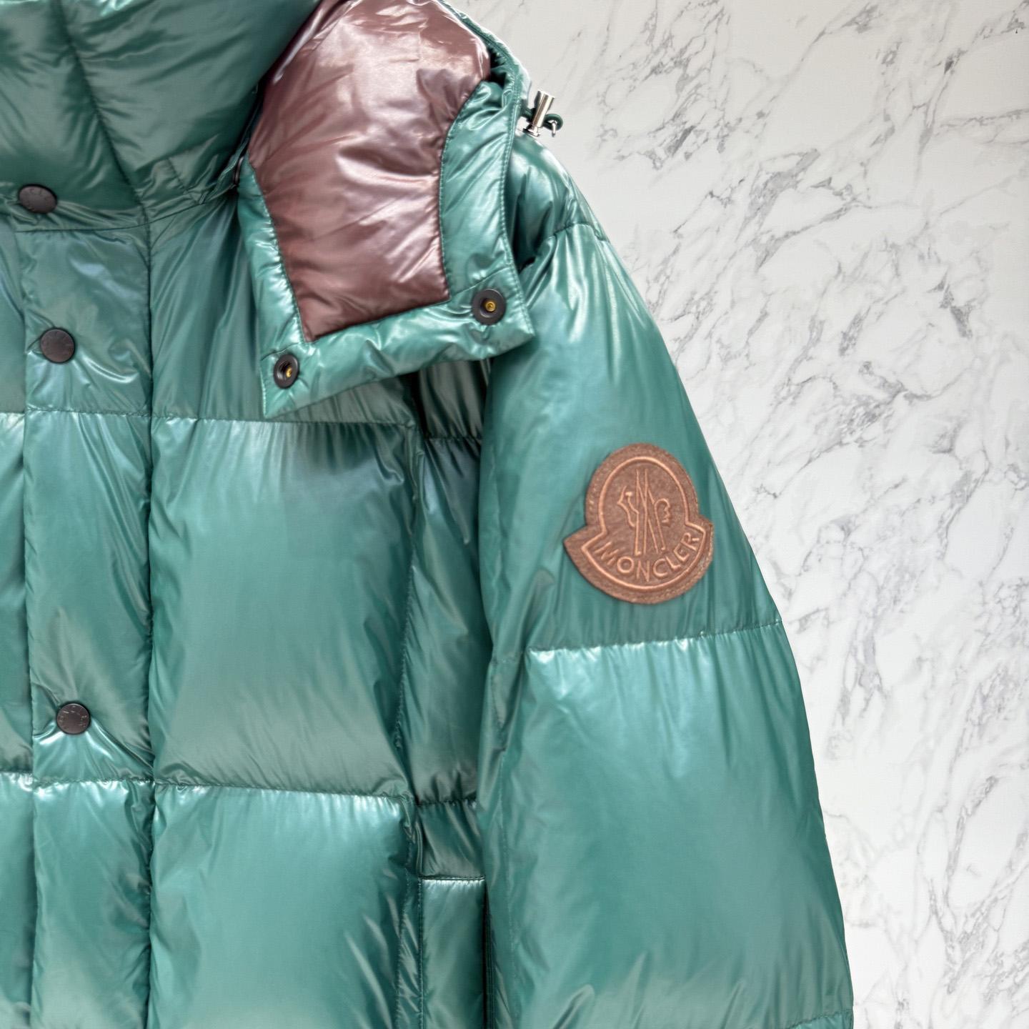 Moncler Parana Hooded Short Down Jacket   - DesignerGu