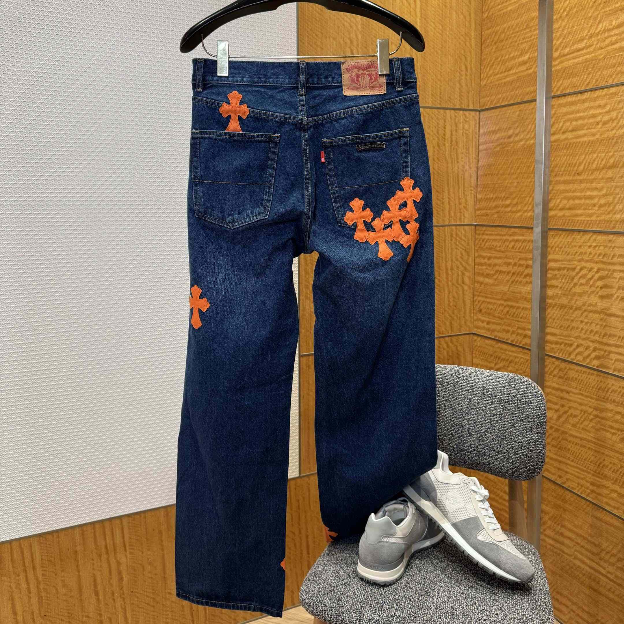 Chrome Hearts Jeans - DesignerGu