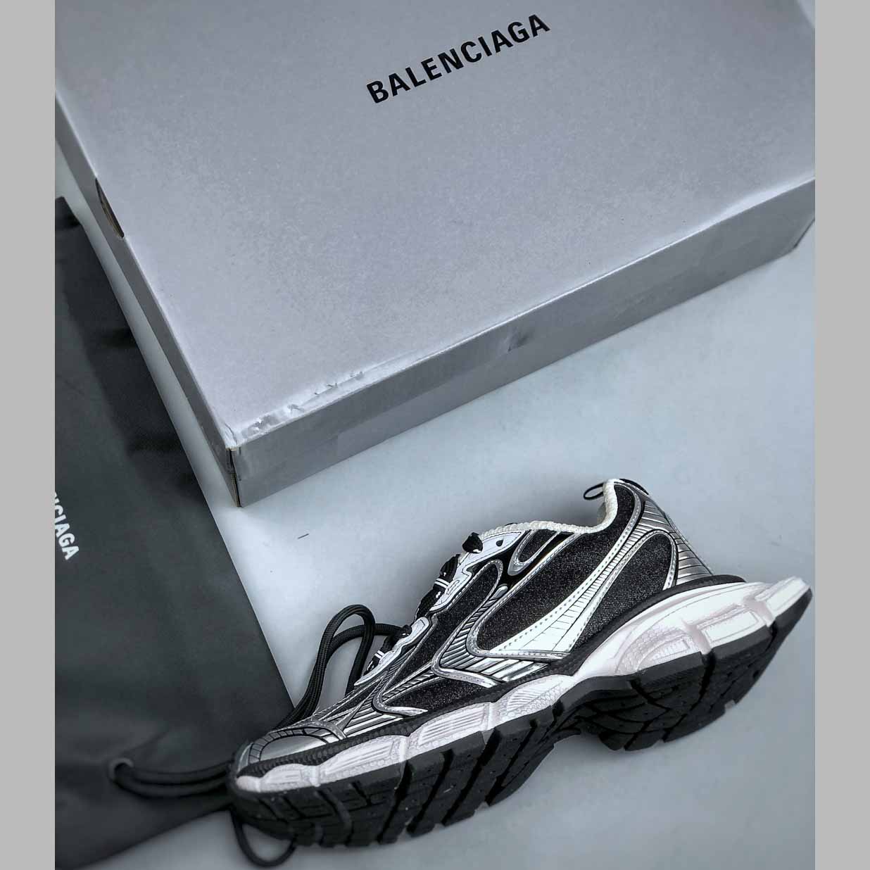 Balenciaga Phantom Sneaker “Triple White” 734731 W3XLX 1080 - DesignerGu