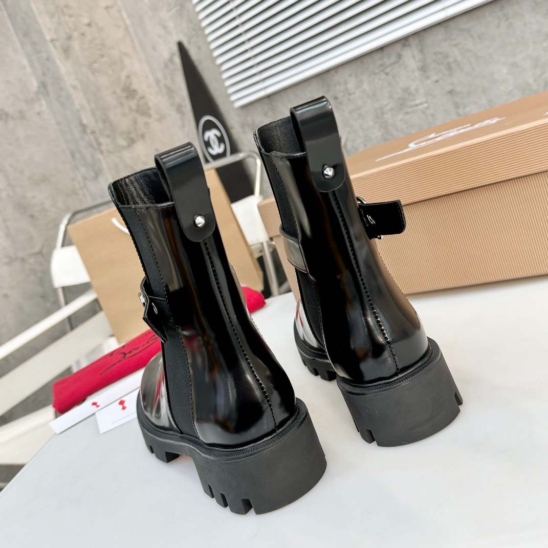 Christian Louboutin CL Chelsea Booty Lug Boots - DesignerGu