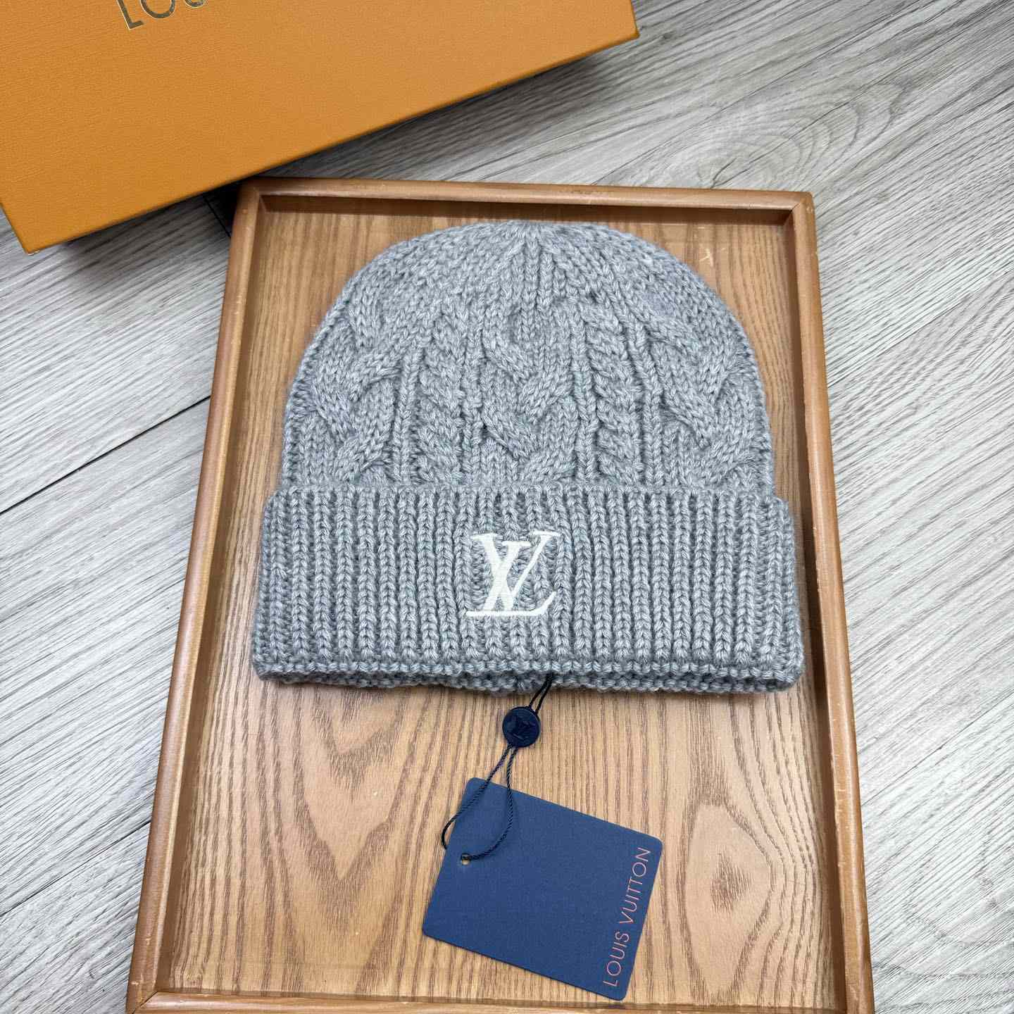 Louis Vuitton Beanie  - DesignerGu