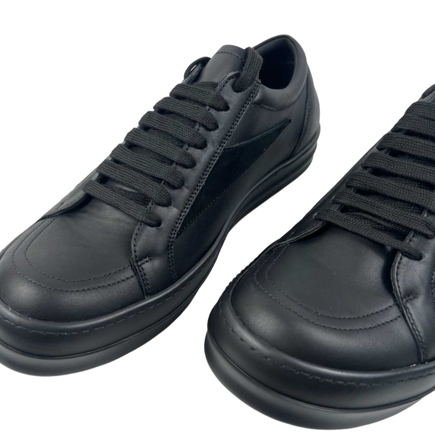 Rick Owens Low Top Sneakers - DesignerGu